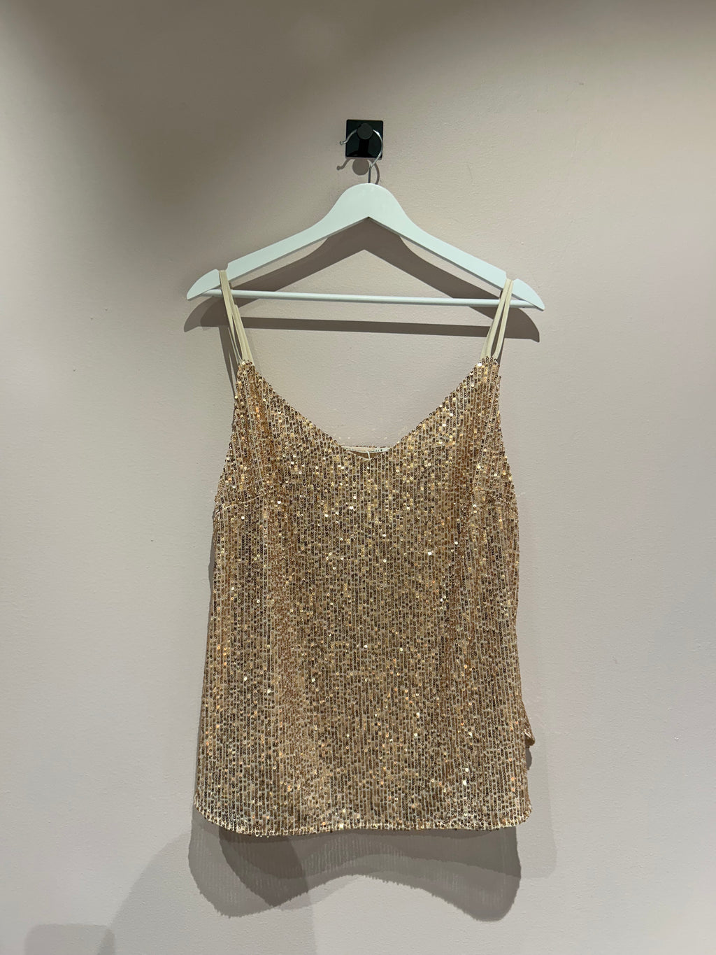 Second Female Clothing Tops M
