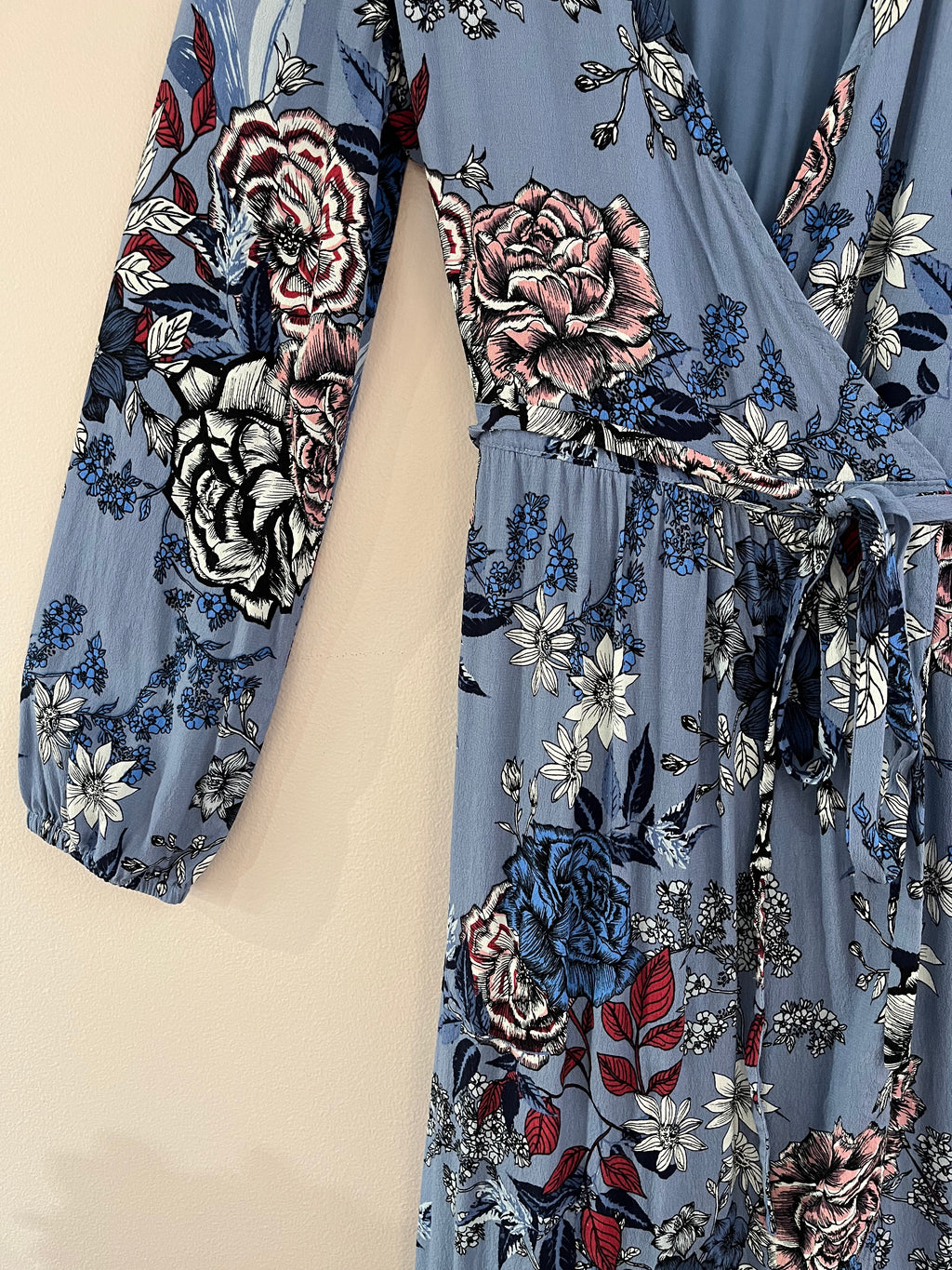 Gestuz Dresses 36