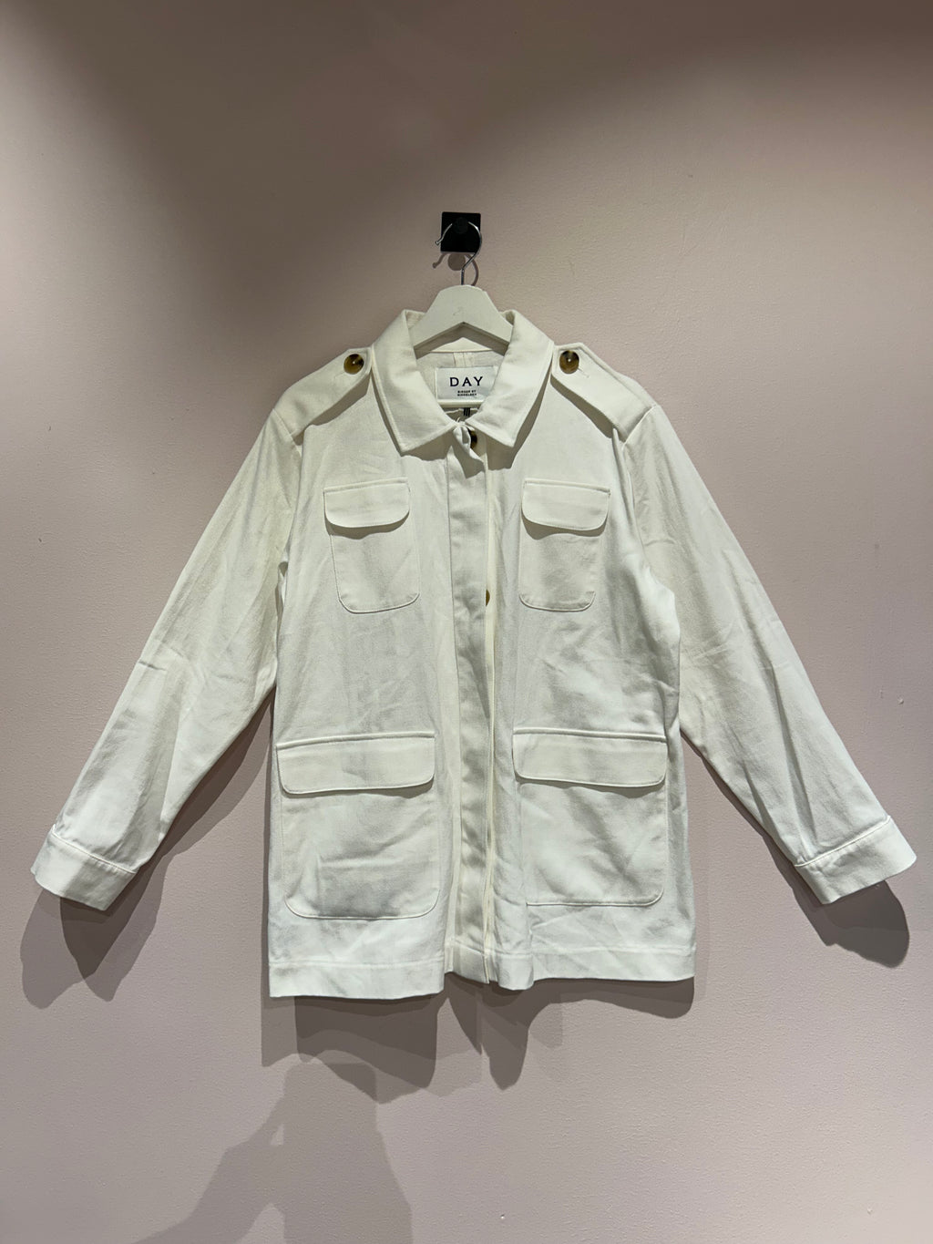 DAY Birger et Mikkelsen Coats & Jackets M