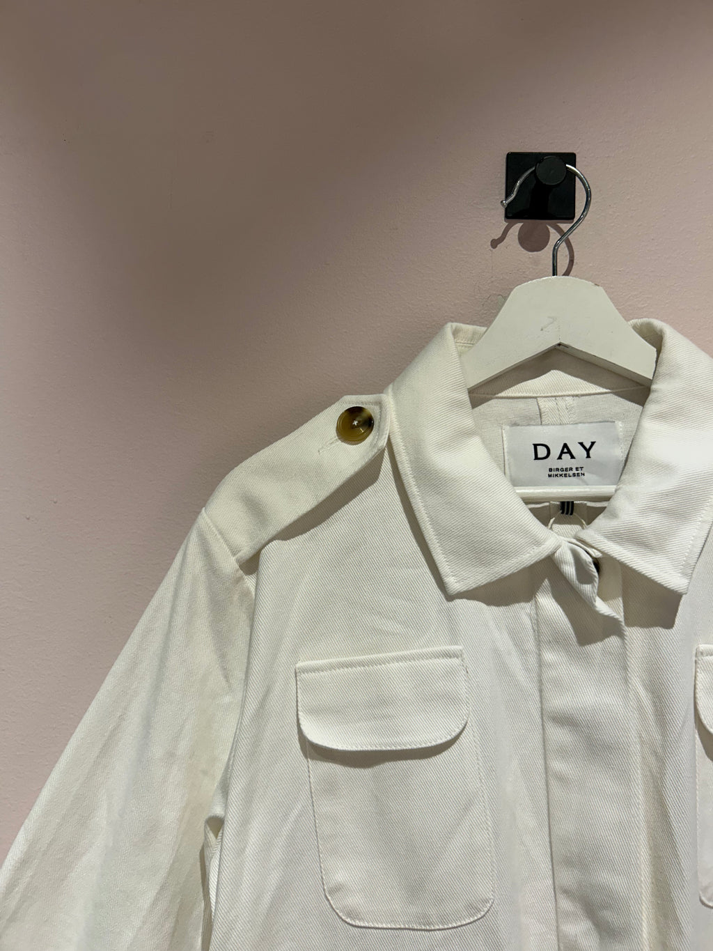 DAY Birger et Mikkelsen Coats & Jackets M