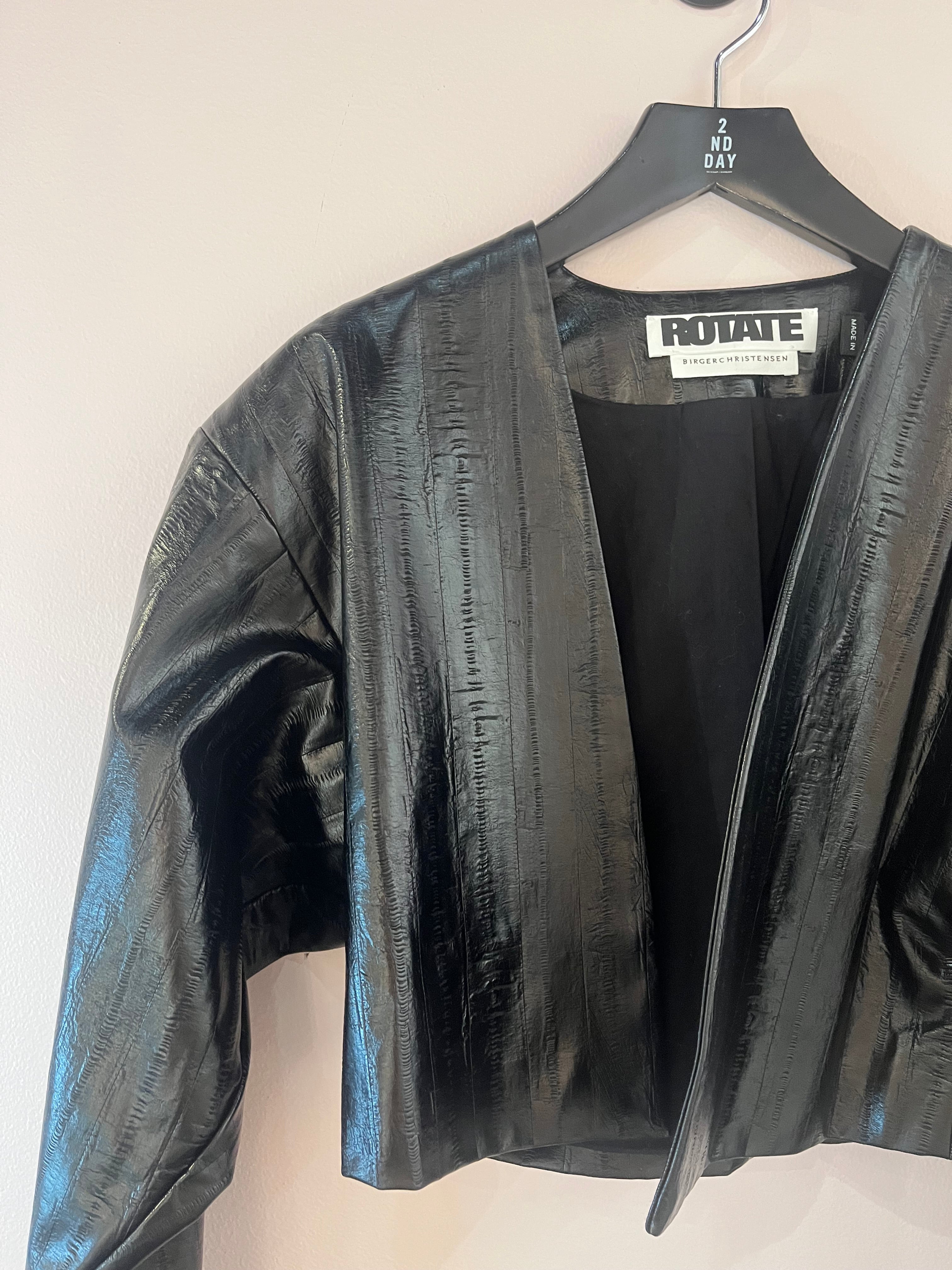 Rotate Blazer 36