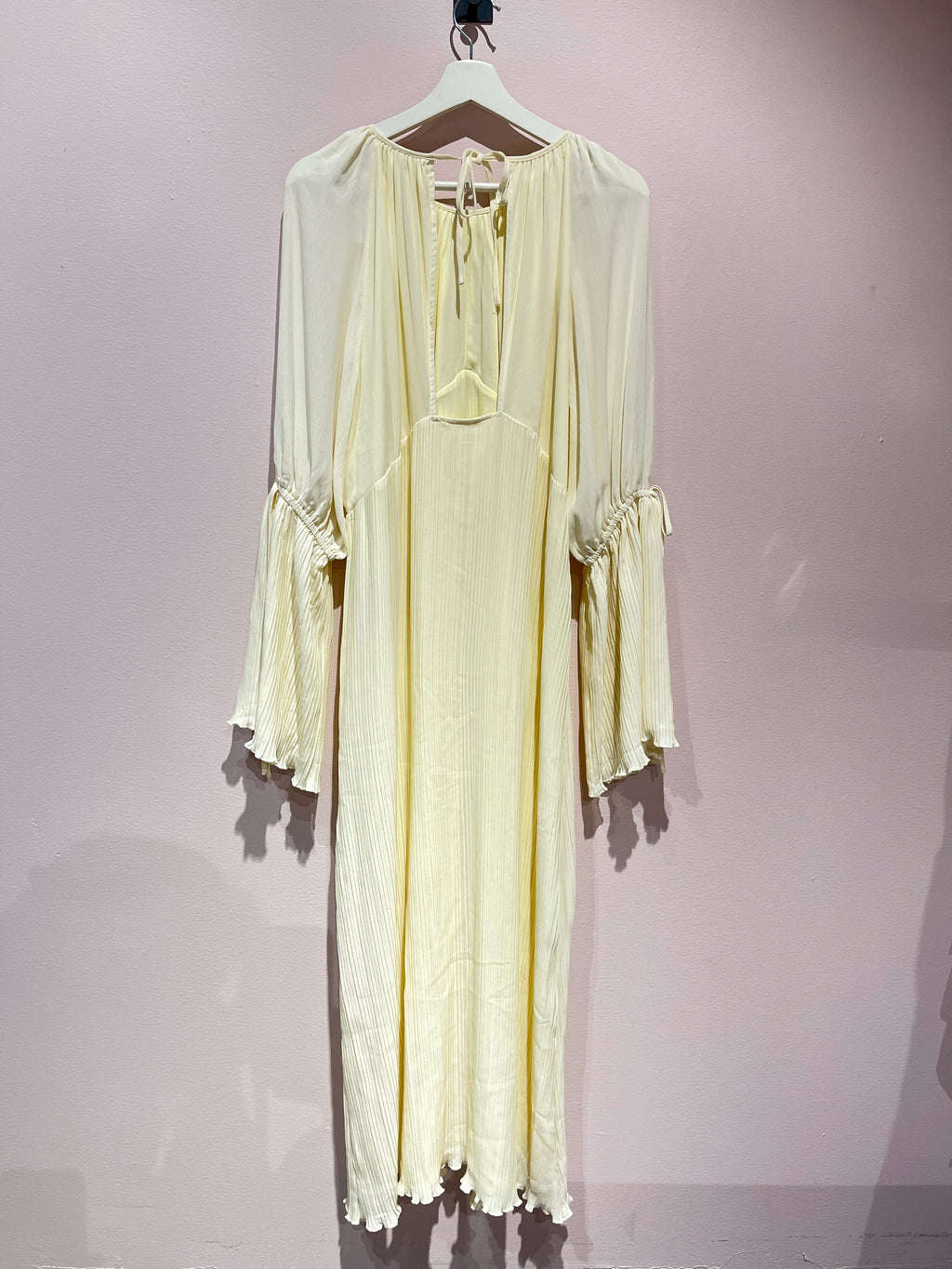 Gestuz Dresses 38