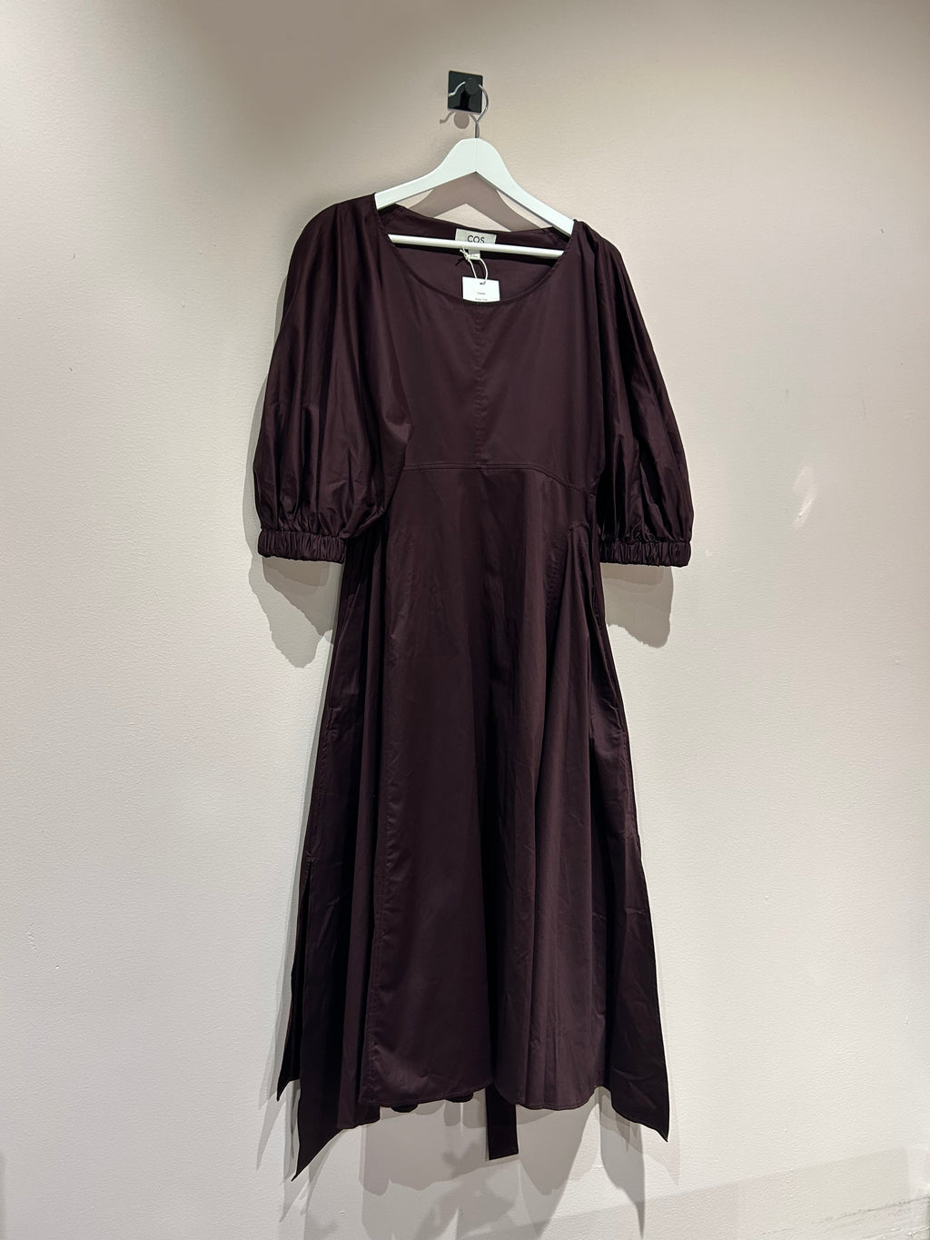 COS Dresses 34