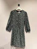 Second Female Dresses S