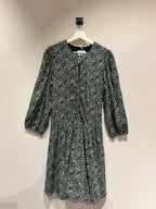 Second Female Dresses S