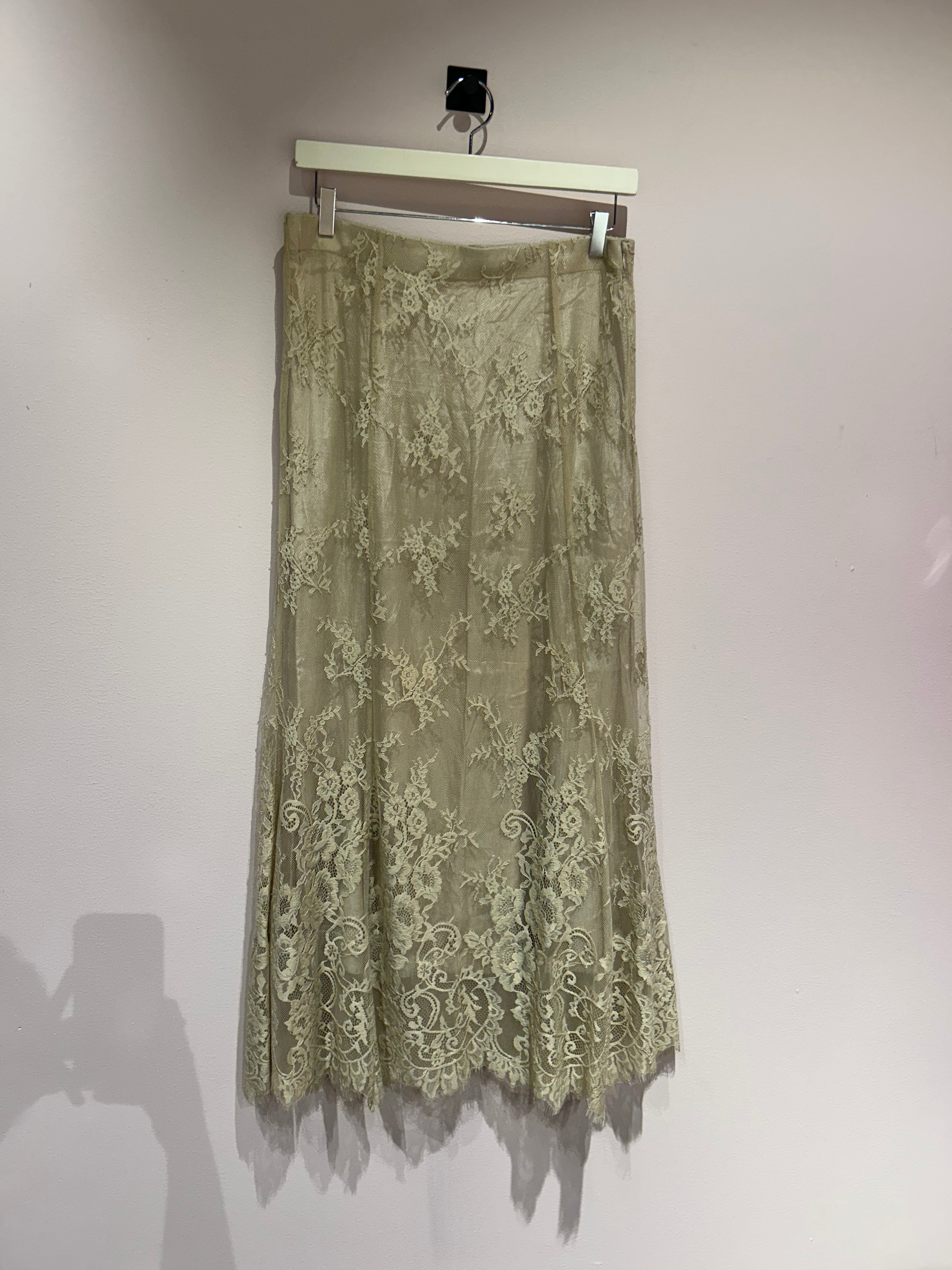 ByTimo Skirts L