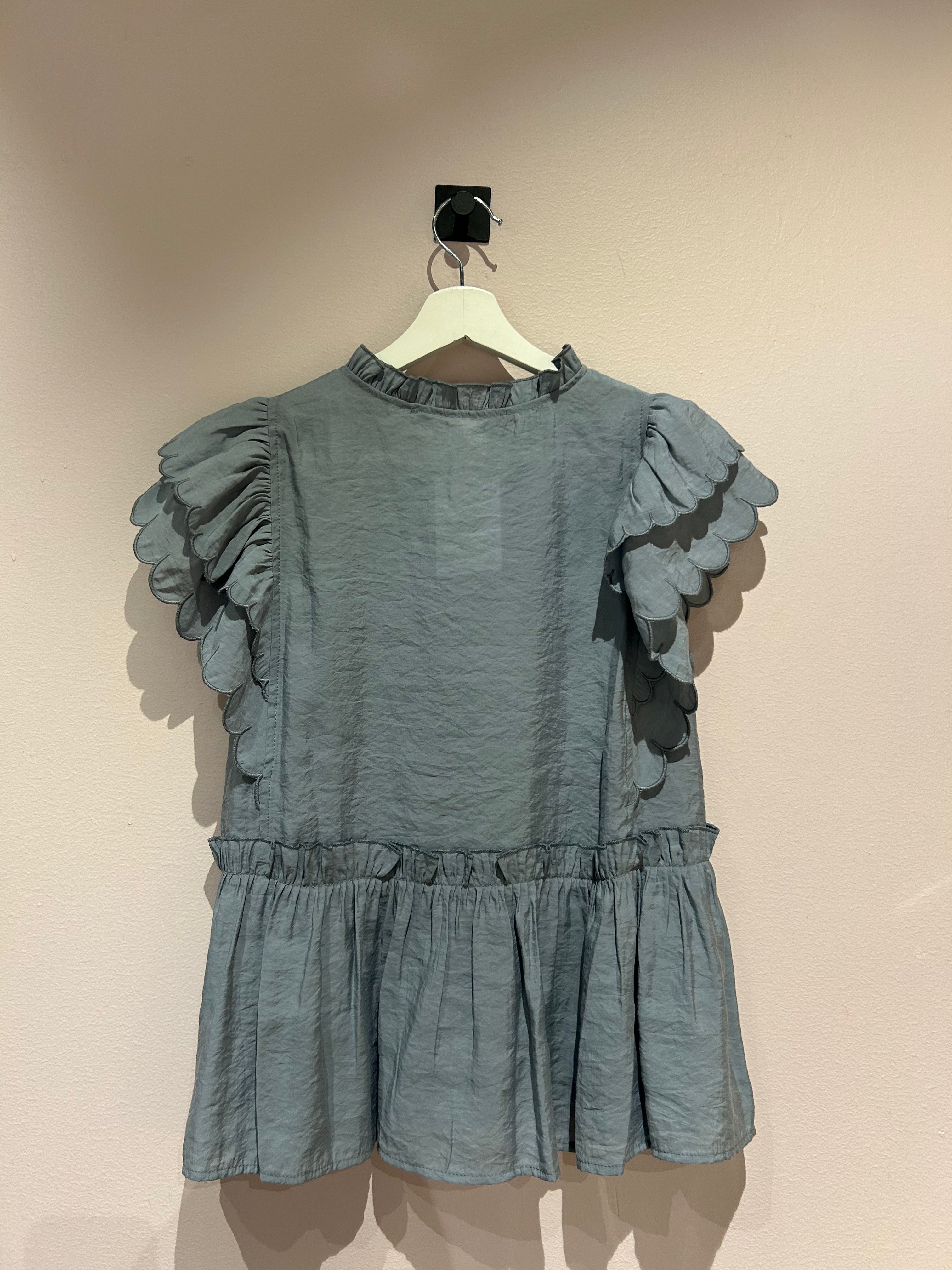 Second Female Clothing Tops S