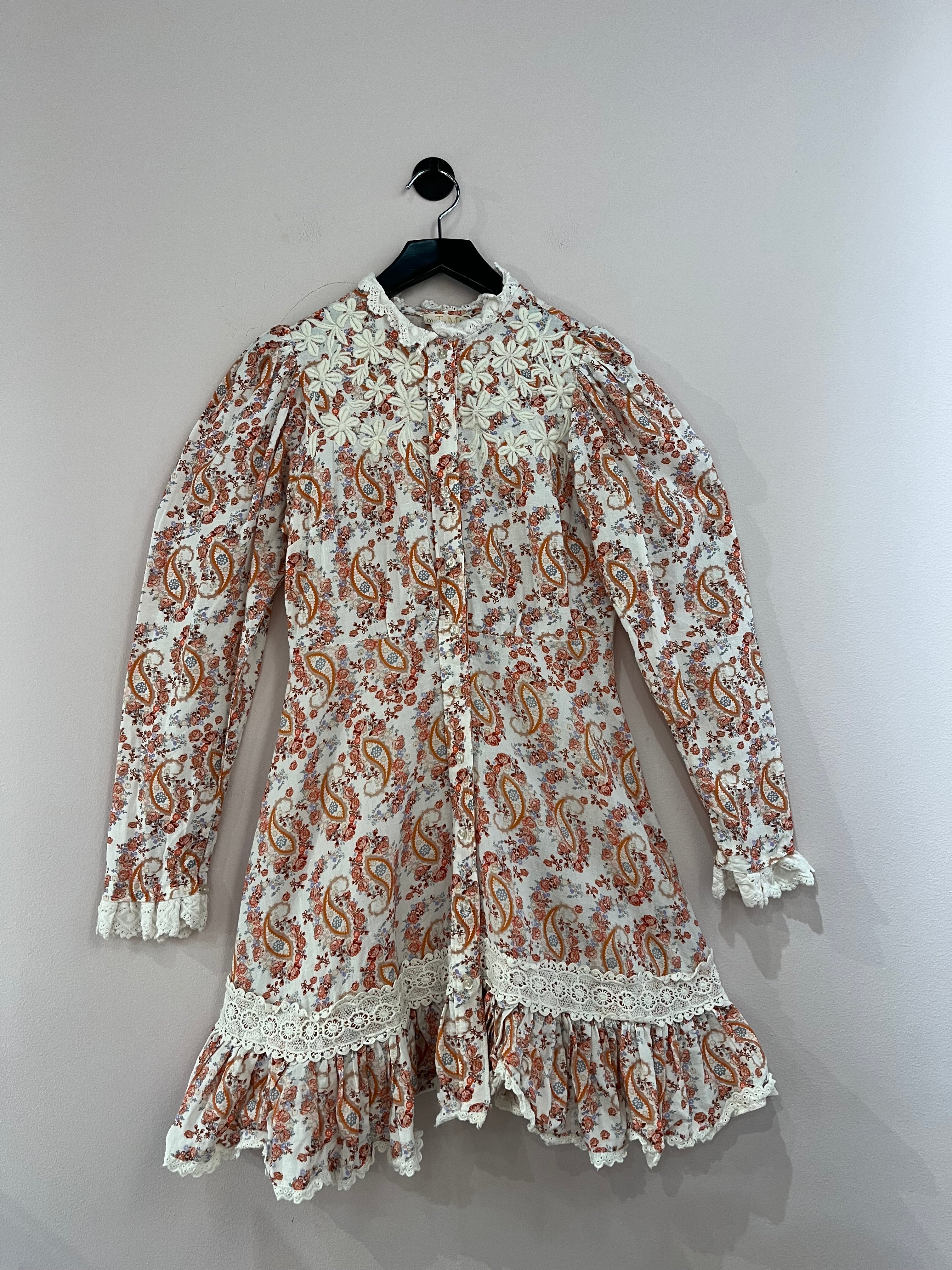 by TiMo Dresses S