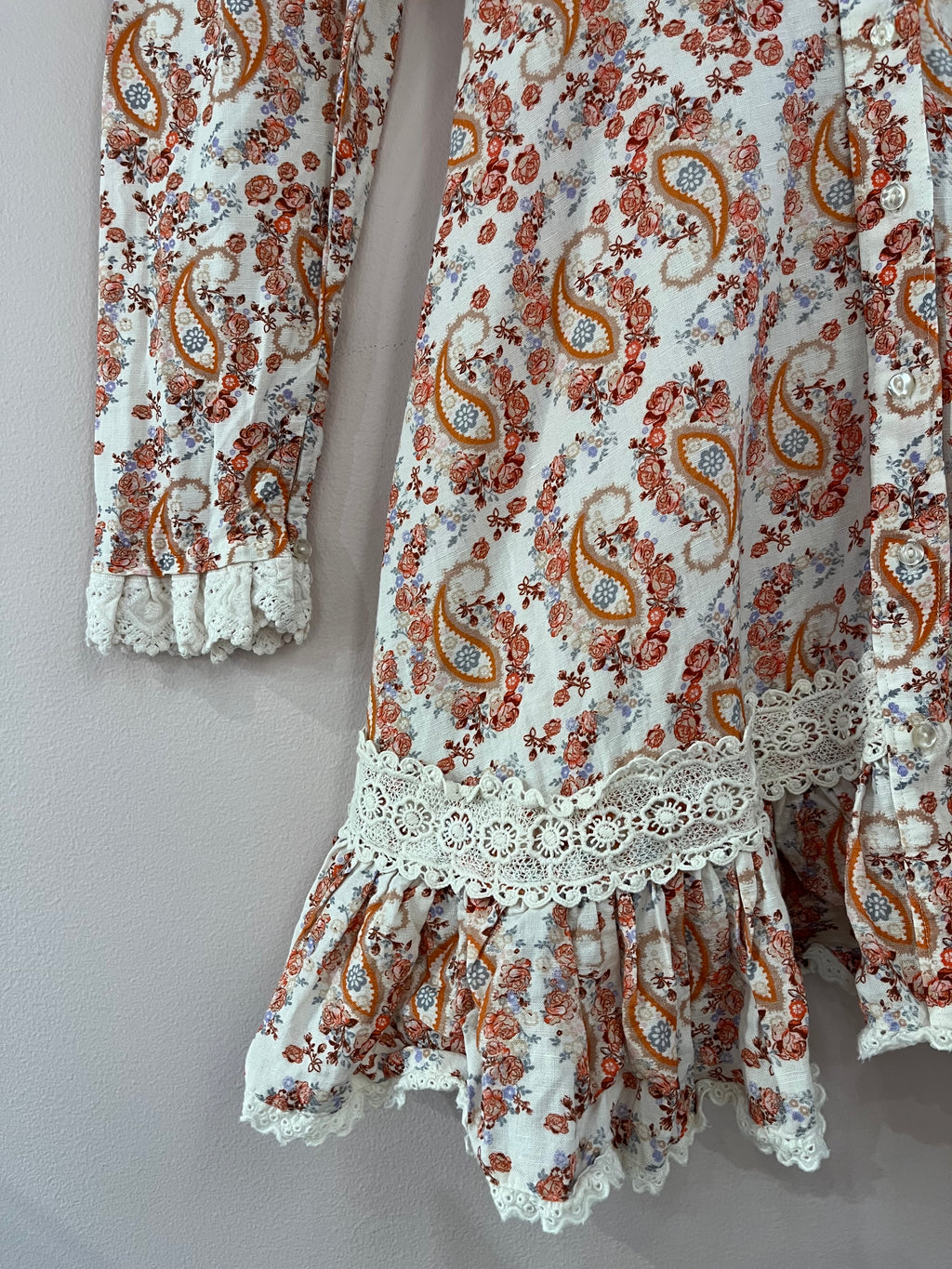 by TiMo Dresses S