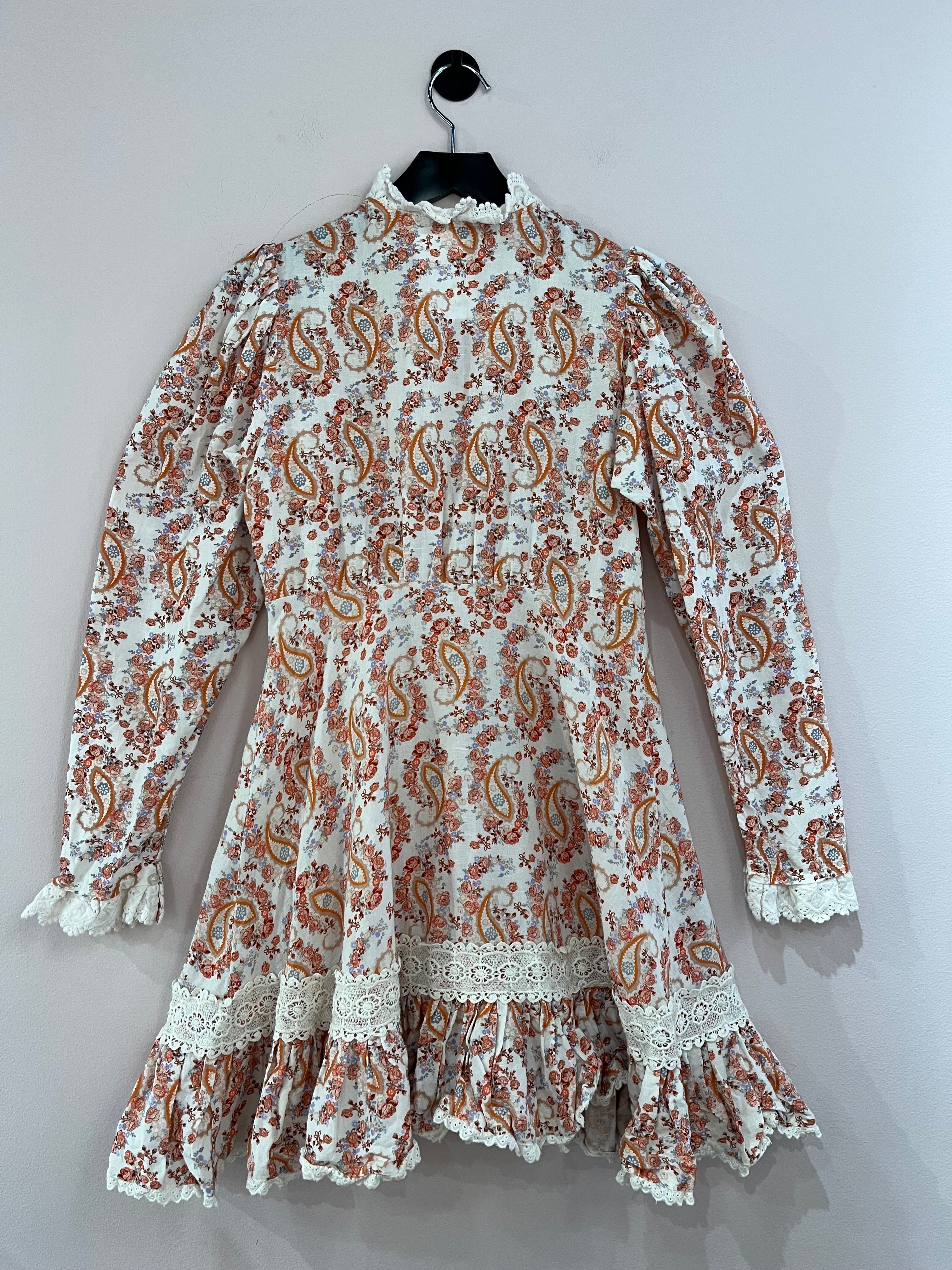 by TiMo Dresses S