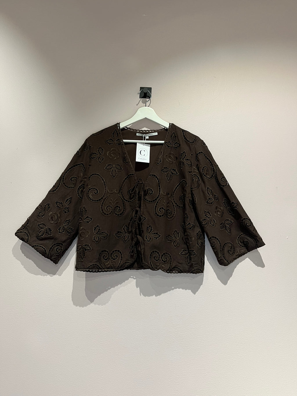 Second Female Blouses L
