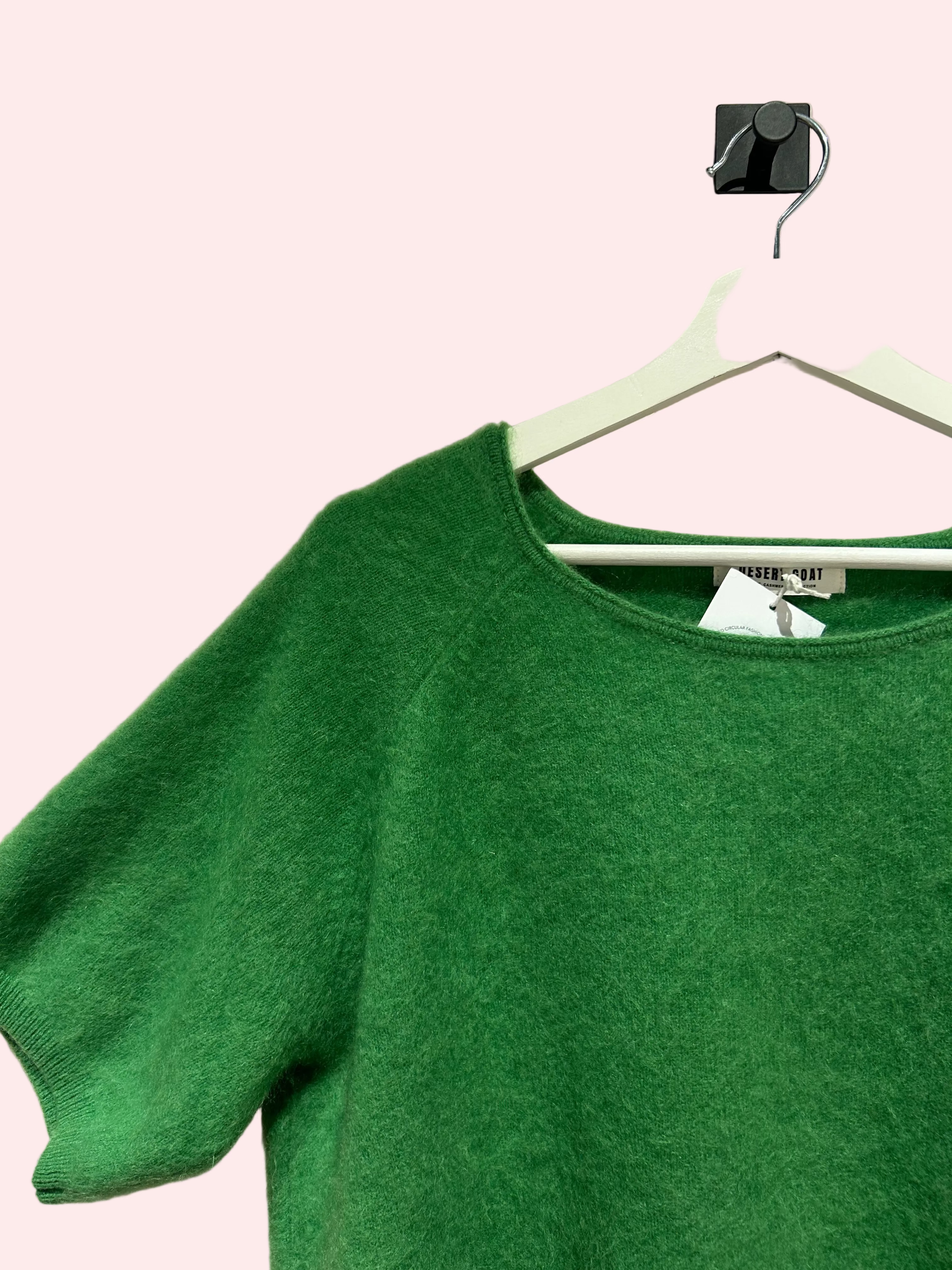 desert goat Sweaters M