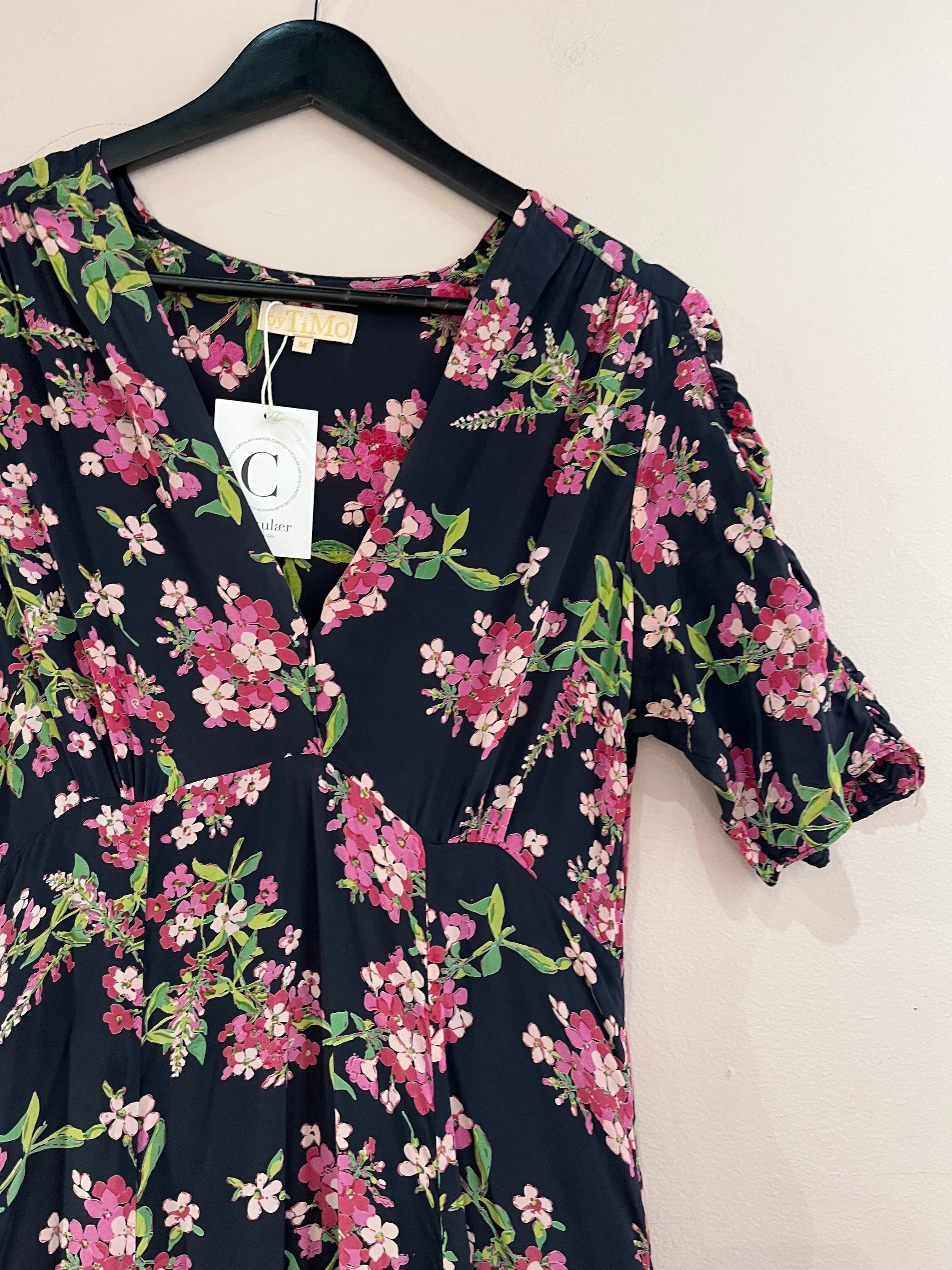 ByTimo Dresses M