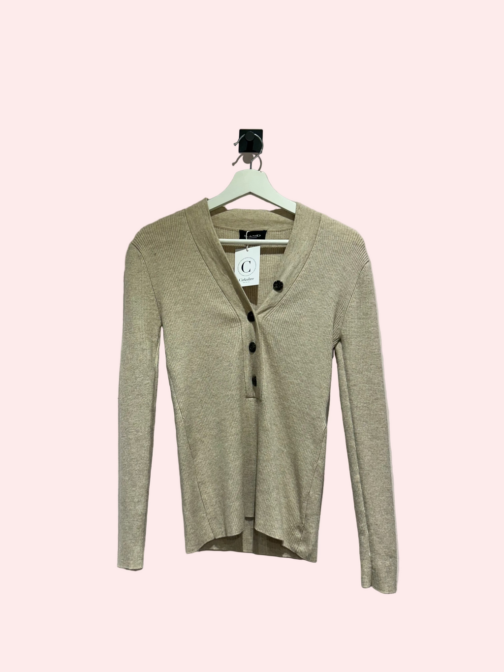 Sand Sweaters M