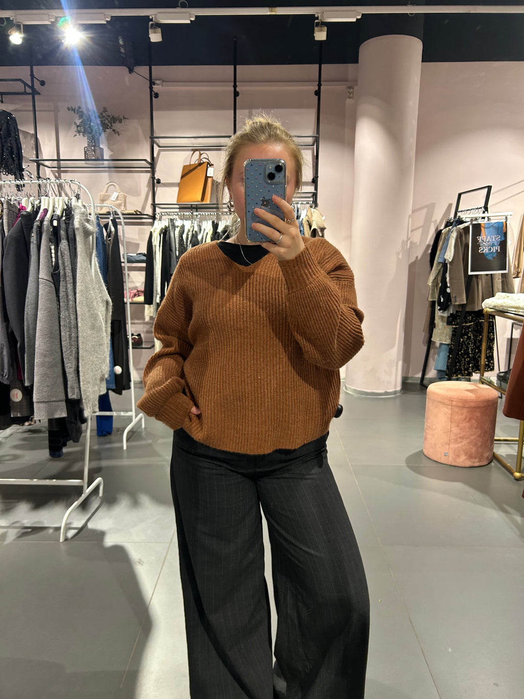 Henderson Sweaters S