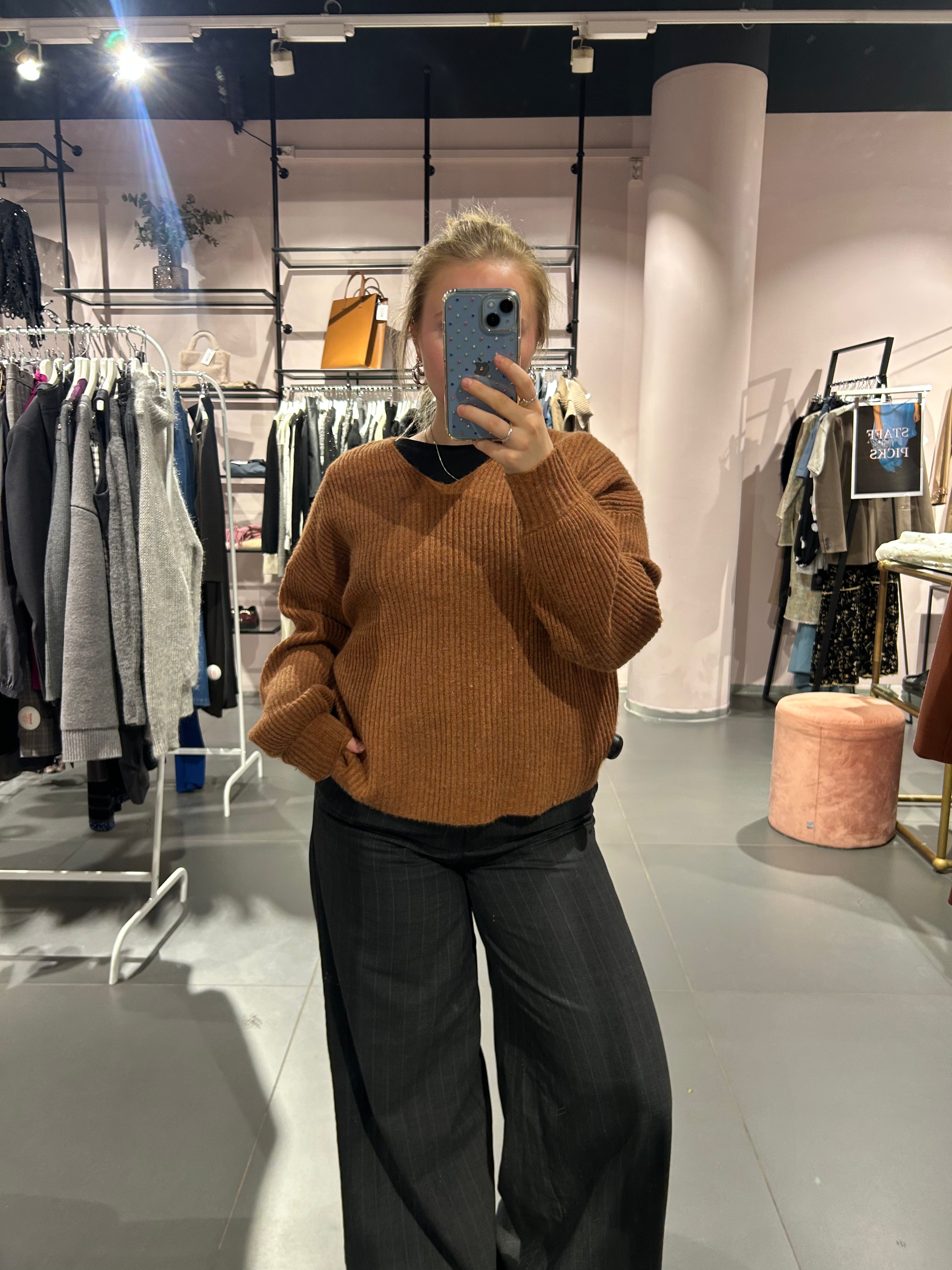 Henderson Sweaters S