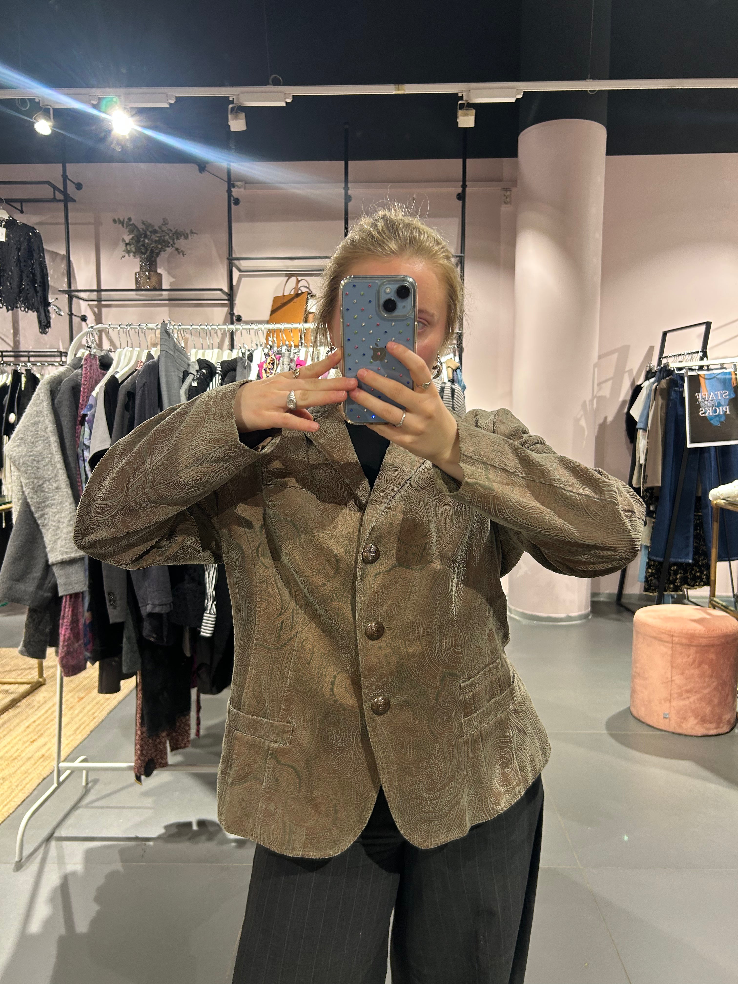 joseph janard Blazer L