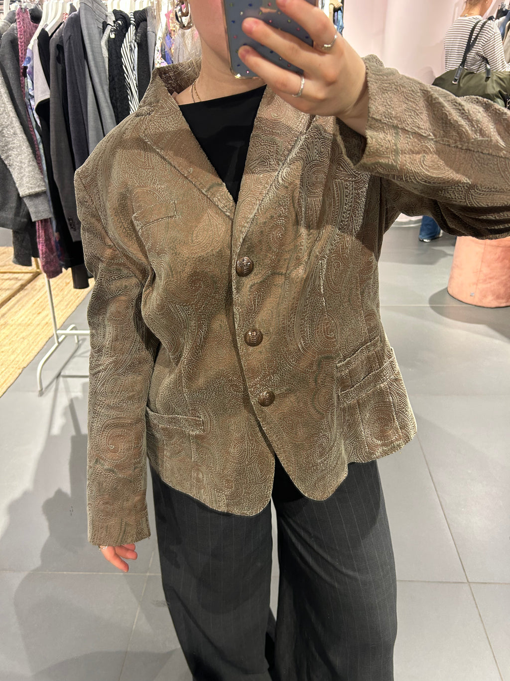 joseph janard Blazer L