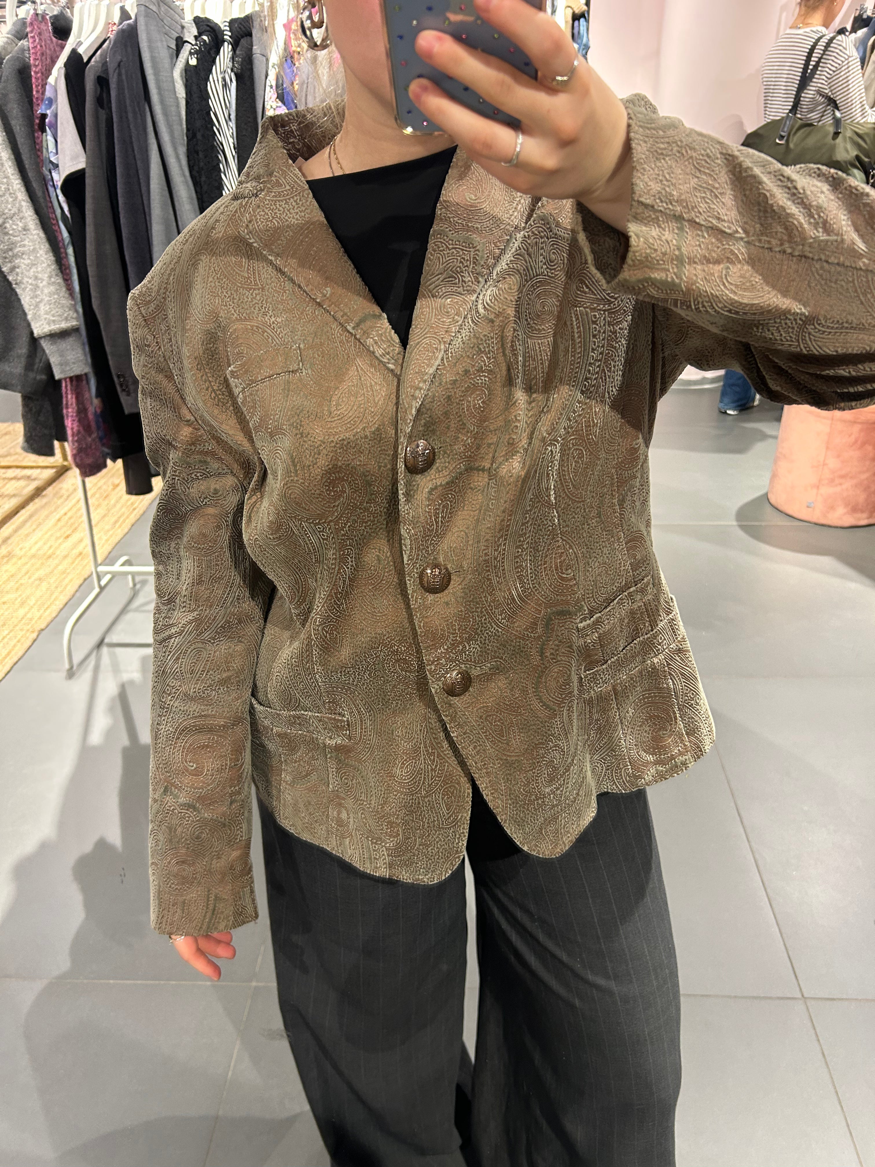 joseph janard Blazer L
