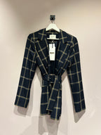 Just female Blazer M