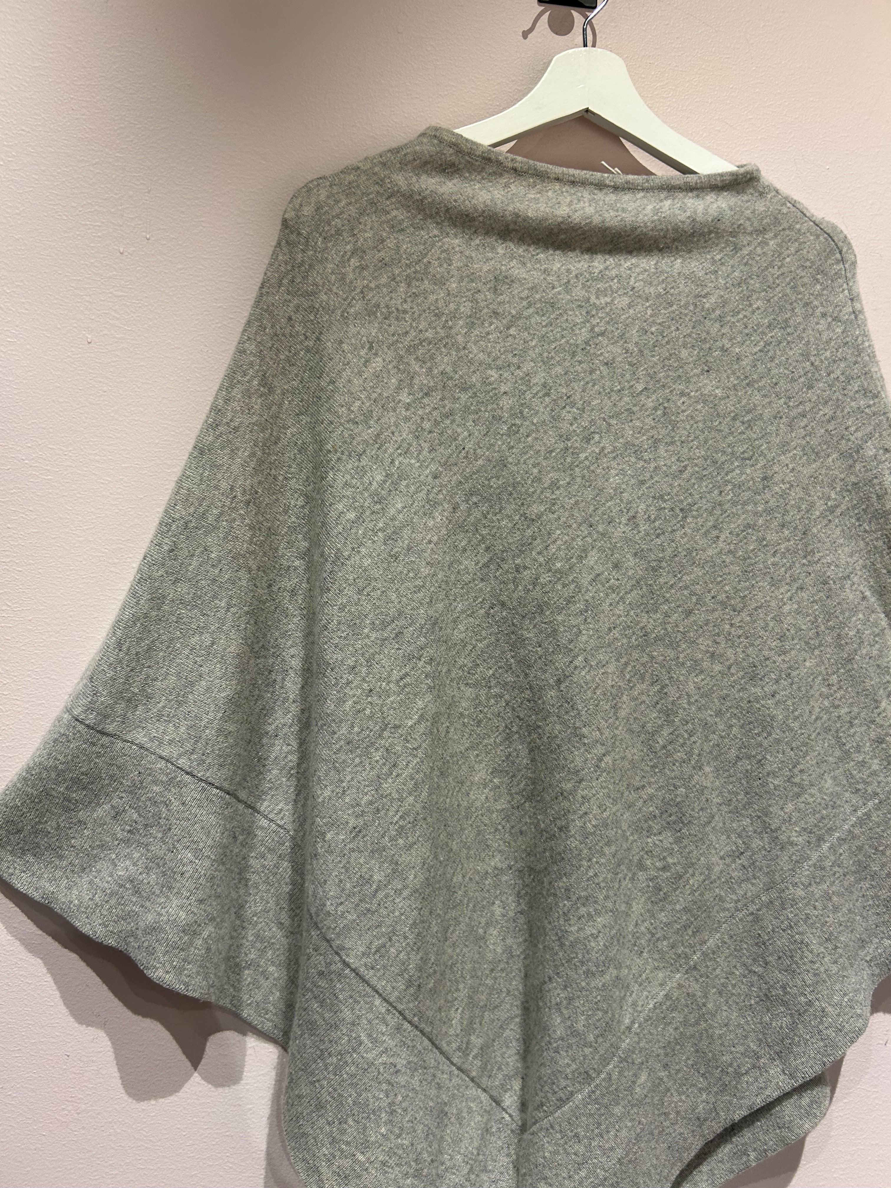 Dear Dharma Ponchos S