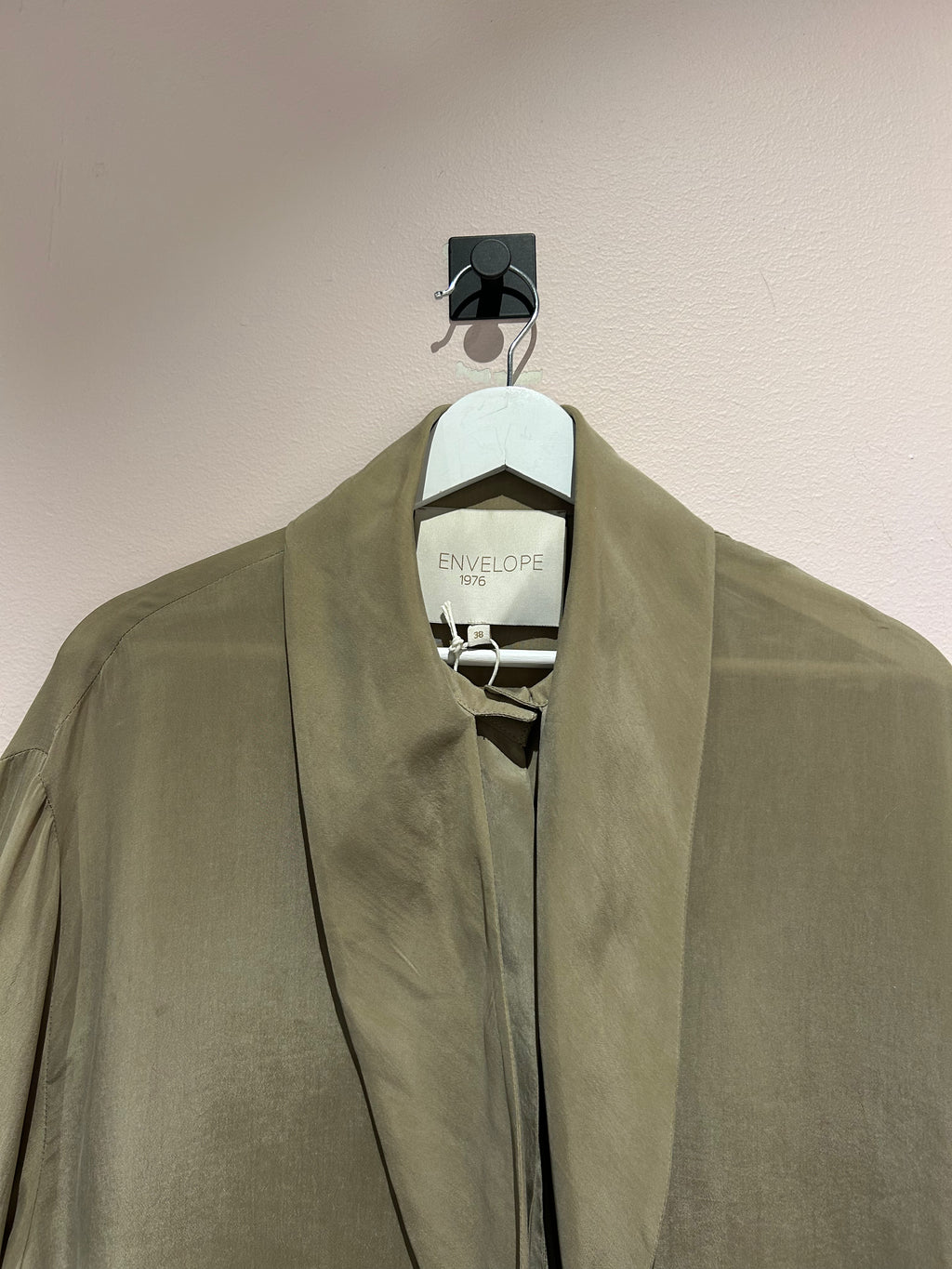 ENVELOPE1976 Blouses 38