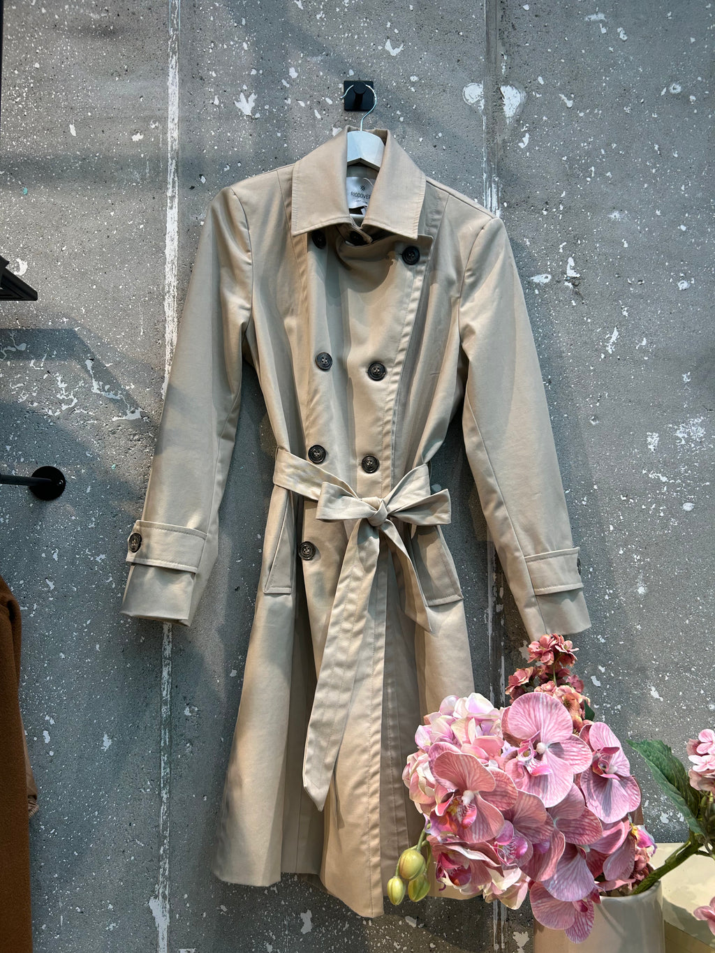 Riccovero Trench Coats 42