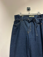 Levis Jeans 28