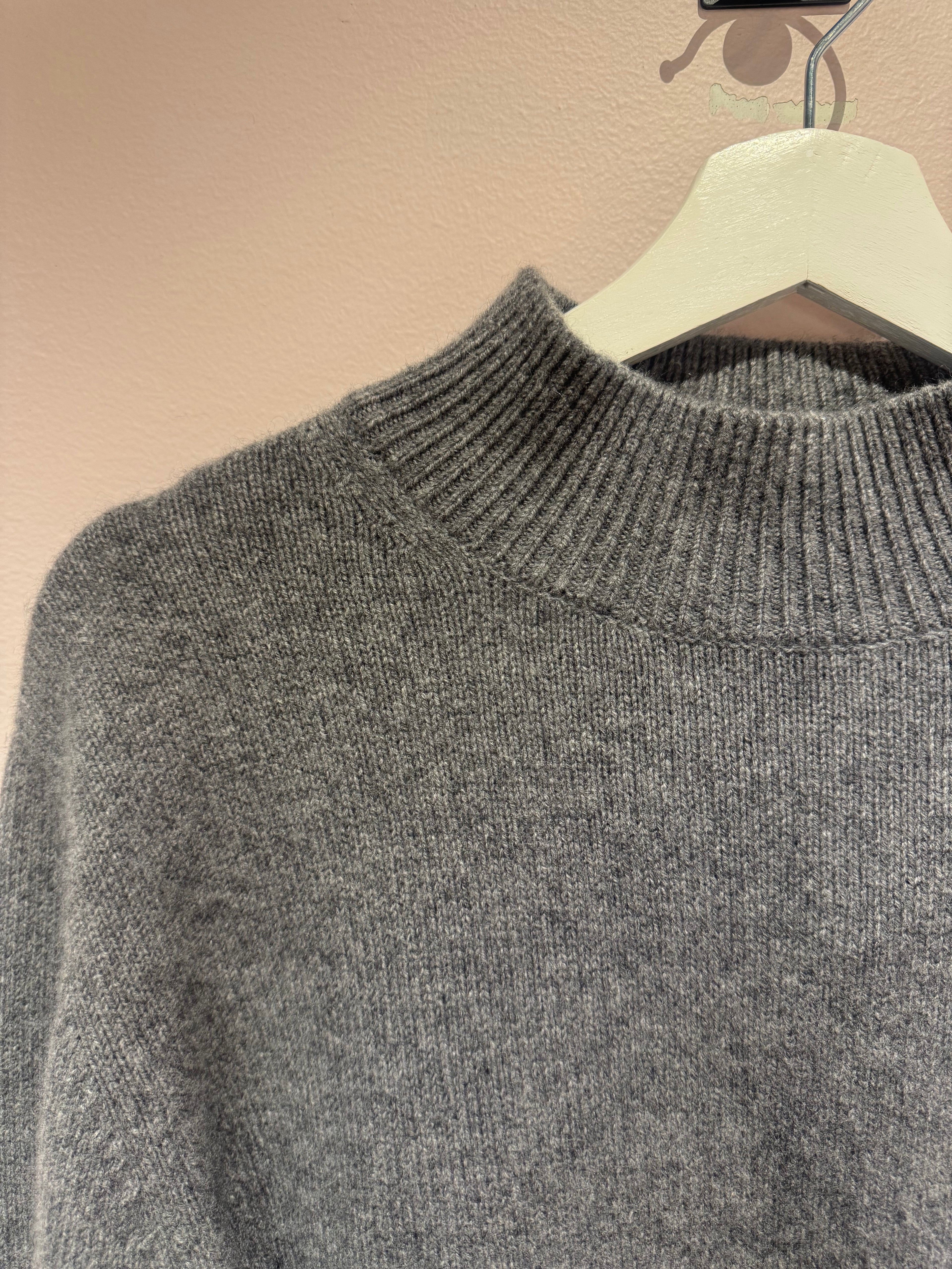 &Other Stories Sweaters S