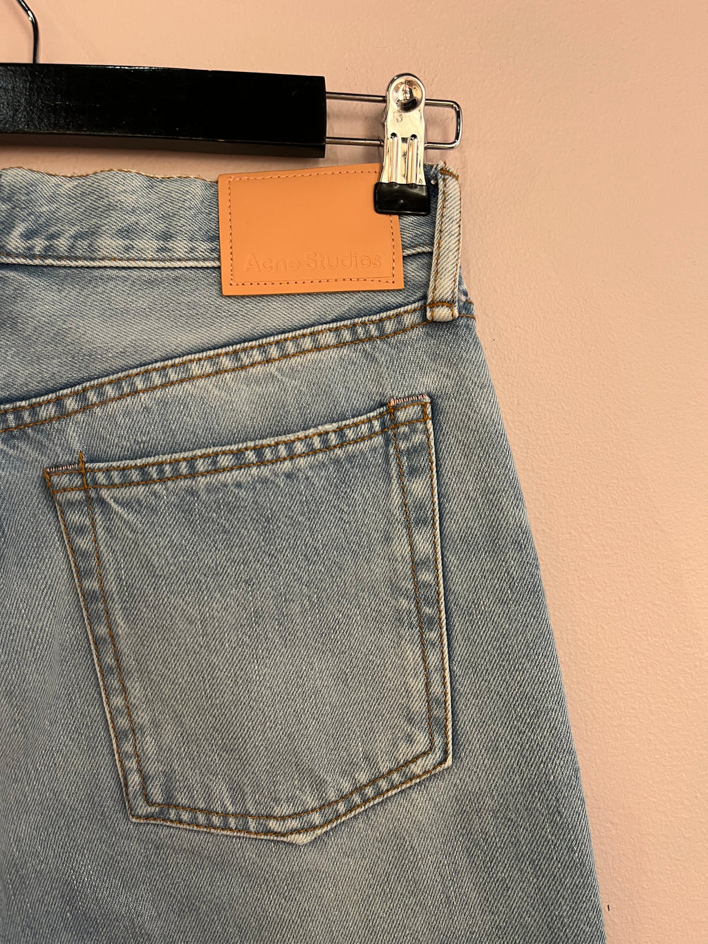 092784 - Acne studios - Jeans - Blue - 27/32 - Image 1 circular-filename:01_07_2026_19eda884-80a4-4fcf-a868-cb95521dd8d1_captured_image