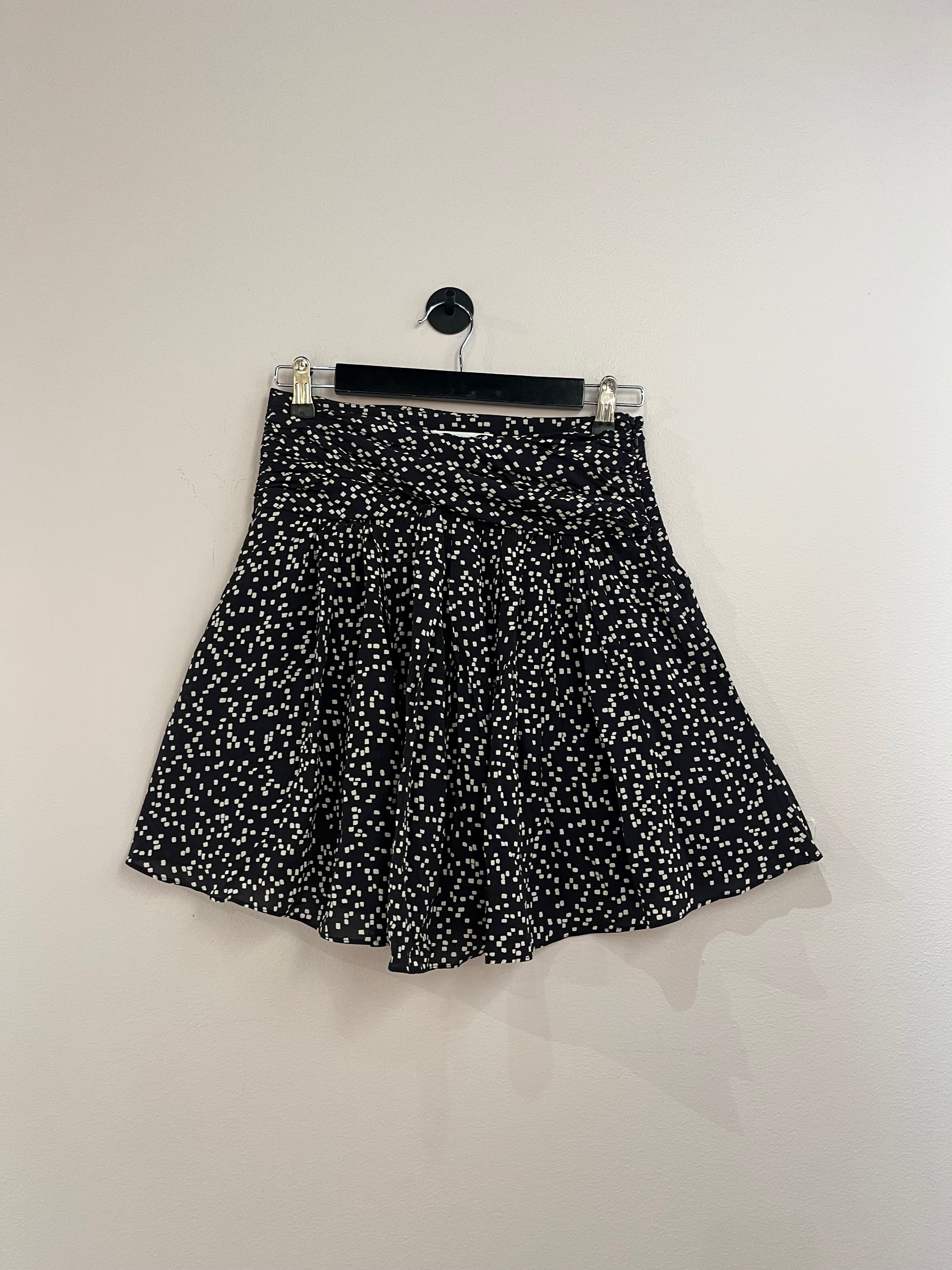 092789 - Isabel Marant Etoile - Skirts - Black - 36 - Image 2 circular-filename:01_07_2026_95f590c8-5cc1-46b1-95c7-4eeebf1258e0_captured_image