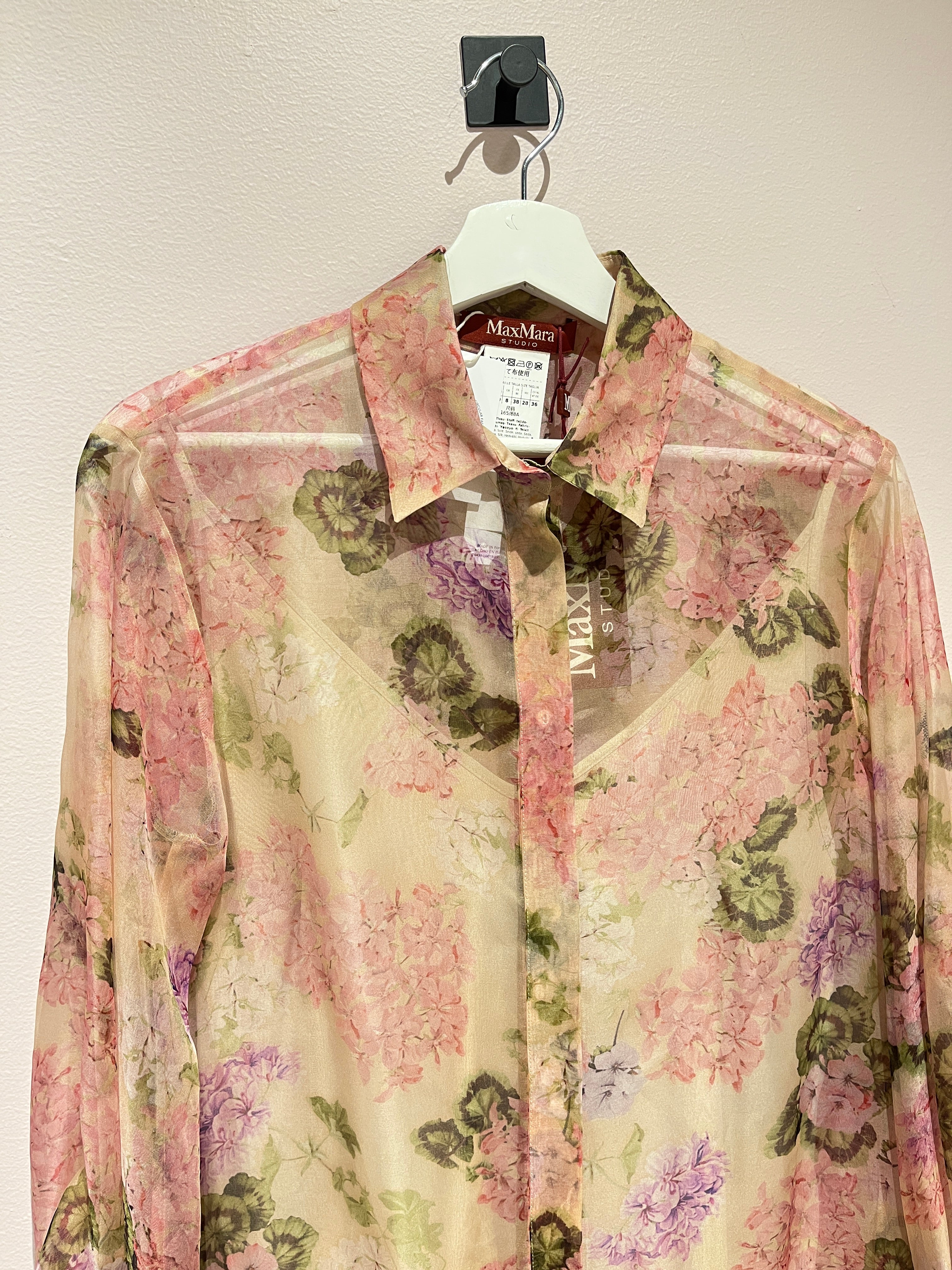 092320 - Max Mara - Blouses - Pink - M - Image 3 circular-filename:01_07_2026_b713c64c-c8b1-4d38-b1ba-e64473294c3a_captured_image circular-filename:01_07_2026_b713c64c-c8b1-4d38-b1ba-e64473294c3a_captured_image