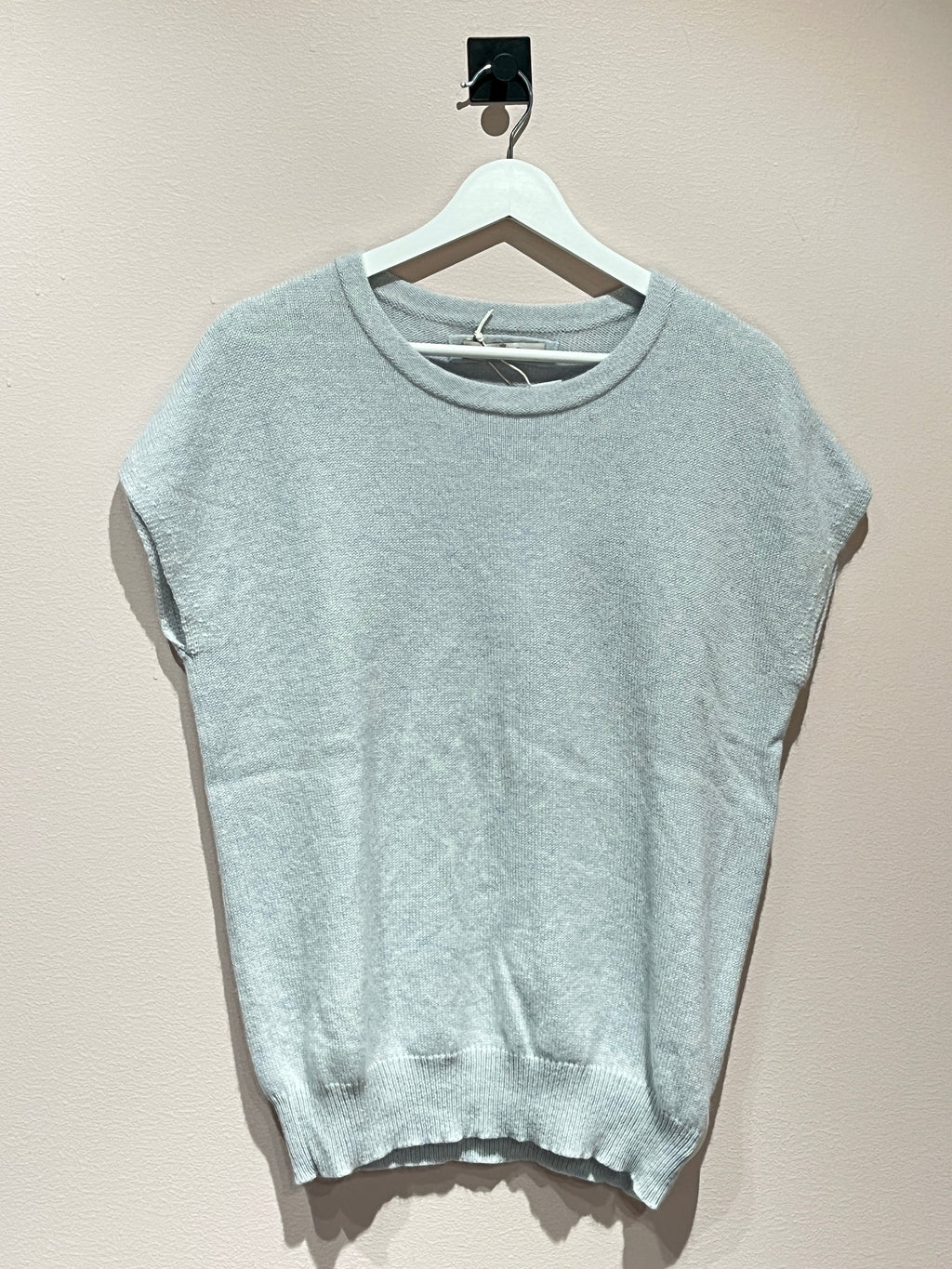 092435 - Gerts Oslo - Vests - Blue - XS - Image 3 circular-filename:01_07_2026_ec137d3b-0aeb-44a2-96d1-f5c11439327c_captured_image circular-filename:01_07_2026_ec137d3b-0aeb-44a2-96d1-f5c11439327c_captured_image