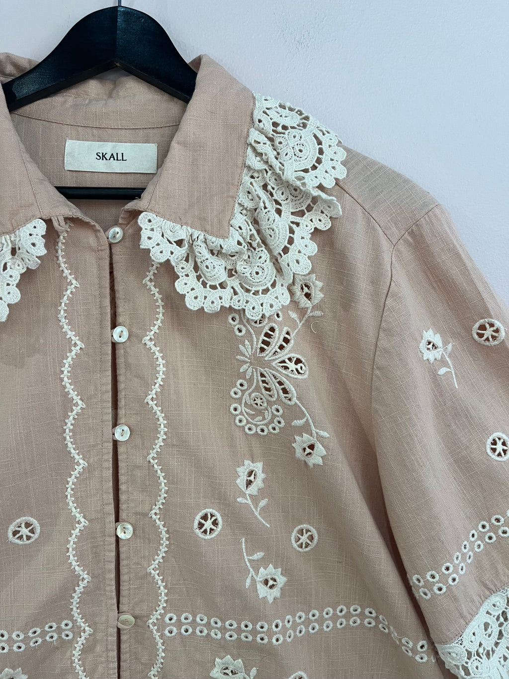 092997 - Skall Studio - Blouses - Pink - 40 - Image 1 circular-filename:02_07_2026_42c5391a-0498-42fc-bf94-d7fef20a7adf_captured_image