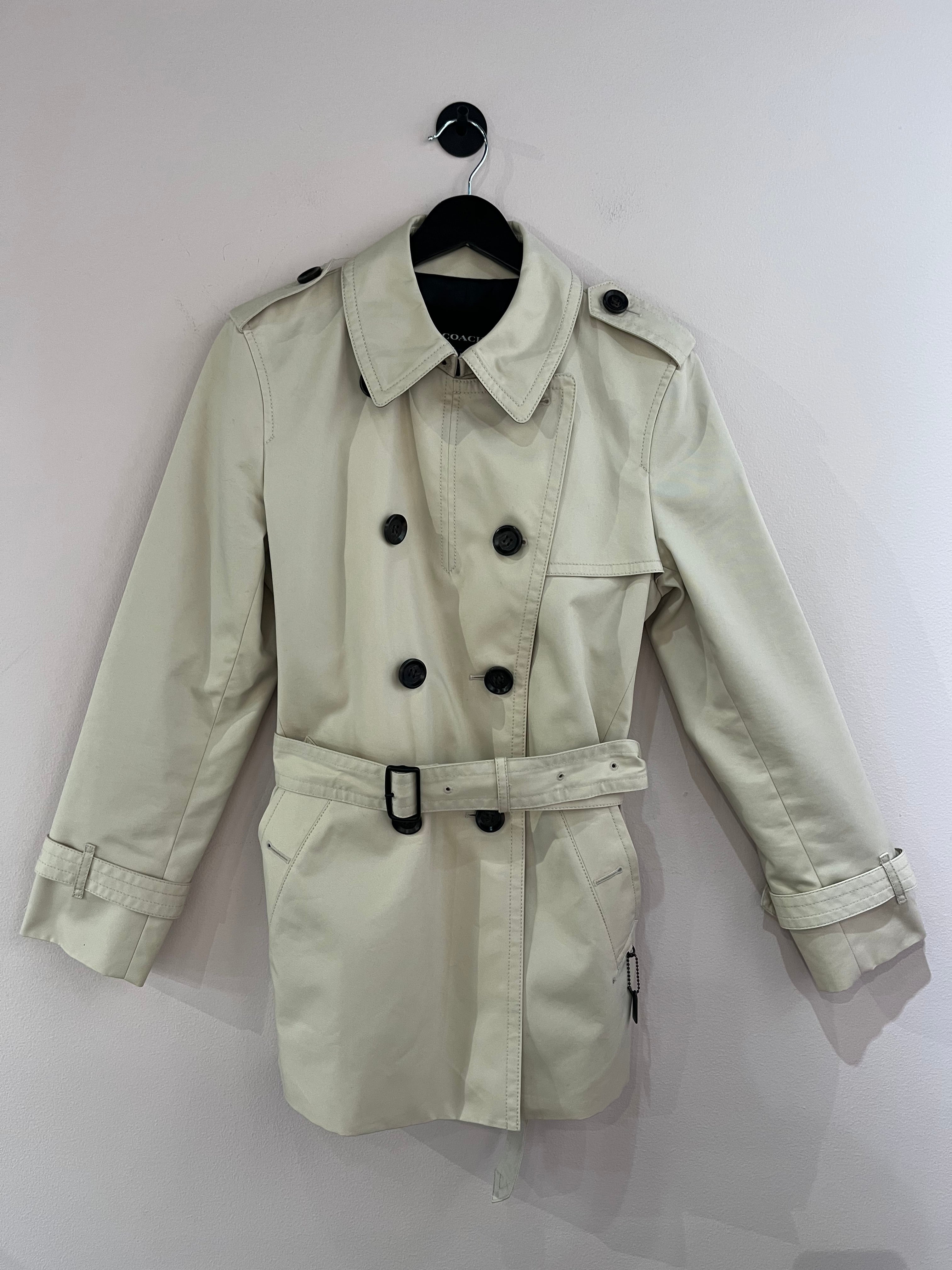 096958 - Coach - Trench Coats - Beige - M - Image 2 circular-filename:03_08_2026_2c9c9bfe-64a8-4c0a-8cf7-071a24b540a8_captured_image