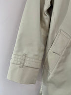 096958 - Coach - Trench Coats - Beige - M - Image 5 circular-filename:03_08_2026_c90fee7f-5f38-4d11-b0d3-f822b2d090f4_captured_image