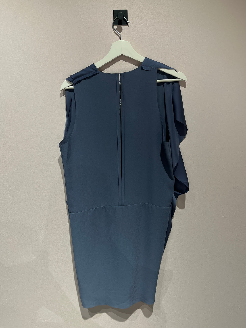 091546 - Acne - Dresses - Blue - XS - Image 2 circular-filename:06_07_2026_26d3c687-ebc2-44f6-9043-37806c243b82_captured_image circular-filename:06_07_2026_26d3c687-ebc2-44f6-9043-37806c243b82_captured_image