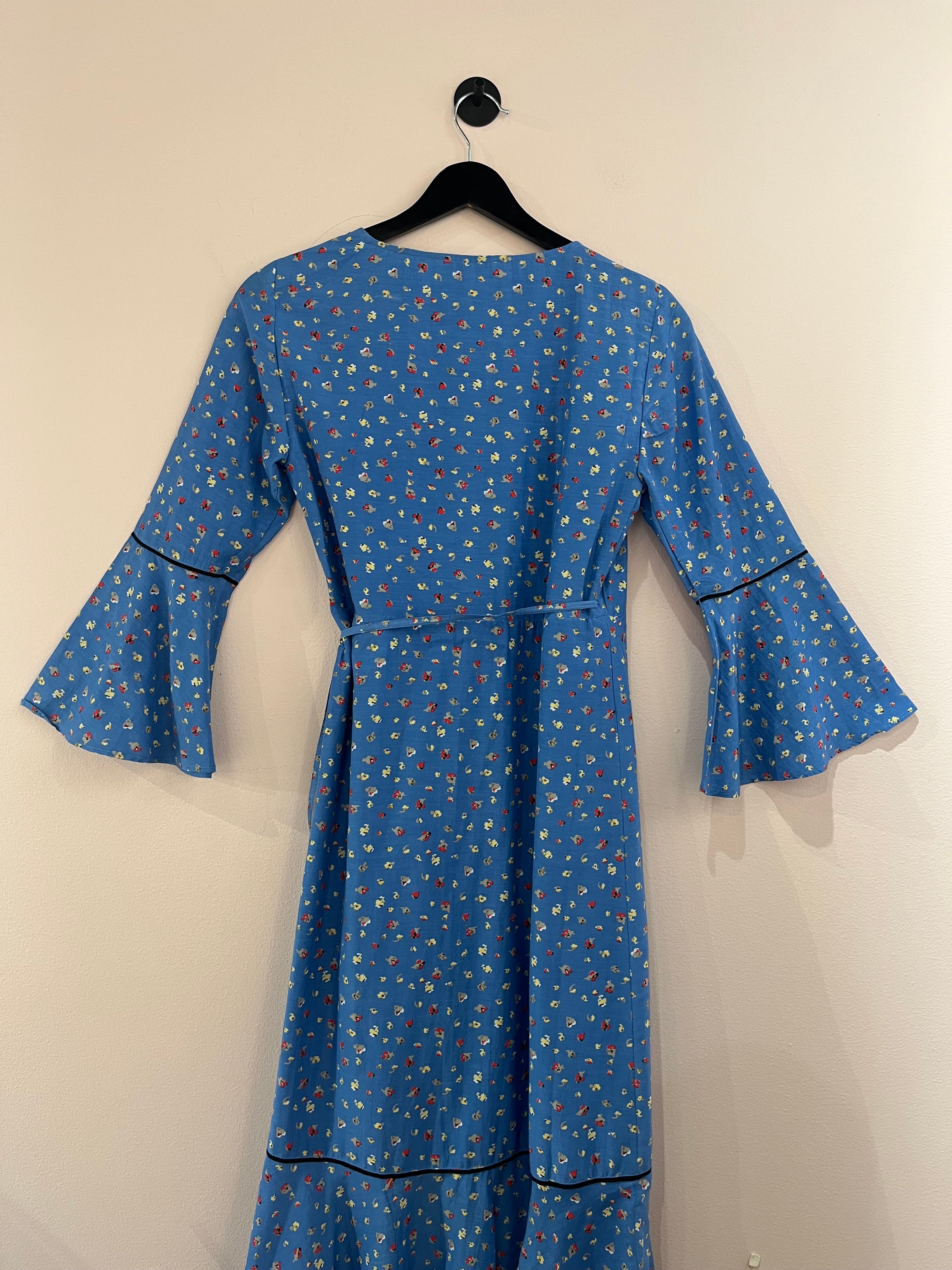093591 - Ganni - Dresses - Blue - 34 - Image 1 circular-filename:06_07_2026_69429de7-51c2-4a6e-bfa8-89646c30dfe0_captured_image