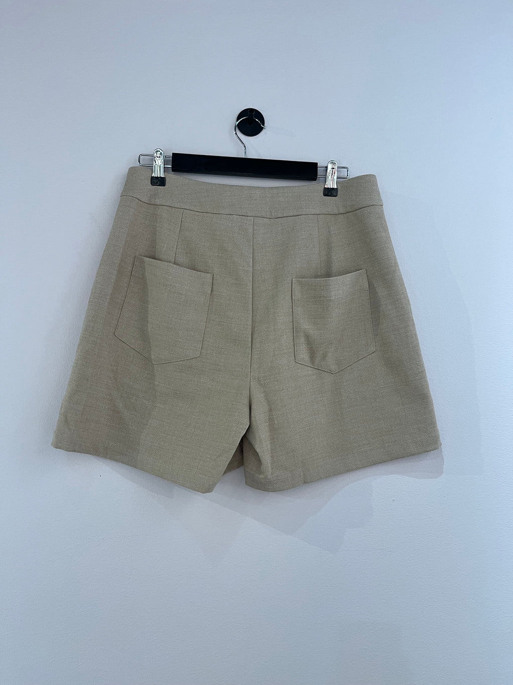 093739 - IBEN - Shorts - Brown - L - Image 3 circular-filename:07_07_2026_693ec044-5f14-4dcc-b4c6-3ad7c6bbe524_captured_image