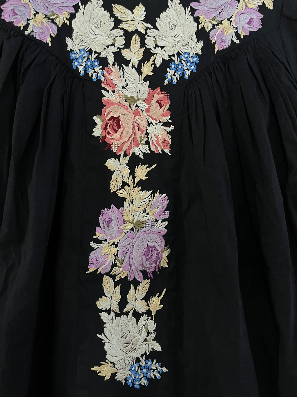 106276 - Pia Tjelta - Blouses - Black - XS - Image 4 circular-filename:07_10_2026_642ead9e-3302-4188-91a6-61a788e3f37e_captured_image