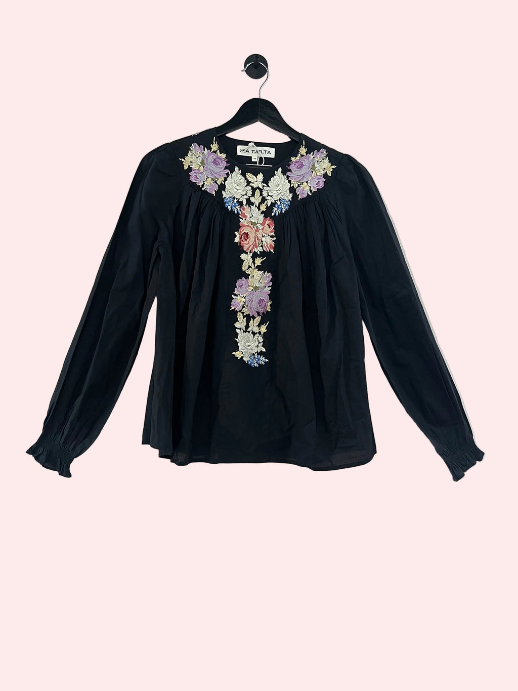 106276 - Pia Tjelta - Blouses - Black - XS - Image 1 circular-filename:07_10_2026_fa071fa6-01aa-4e51-a110-0c5446ddf52b_captured_image