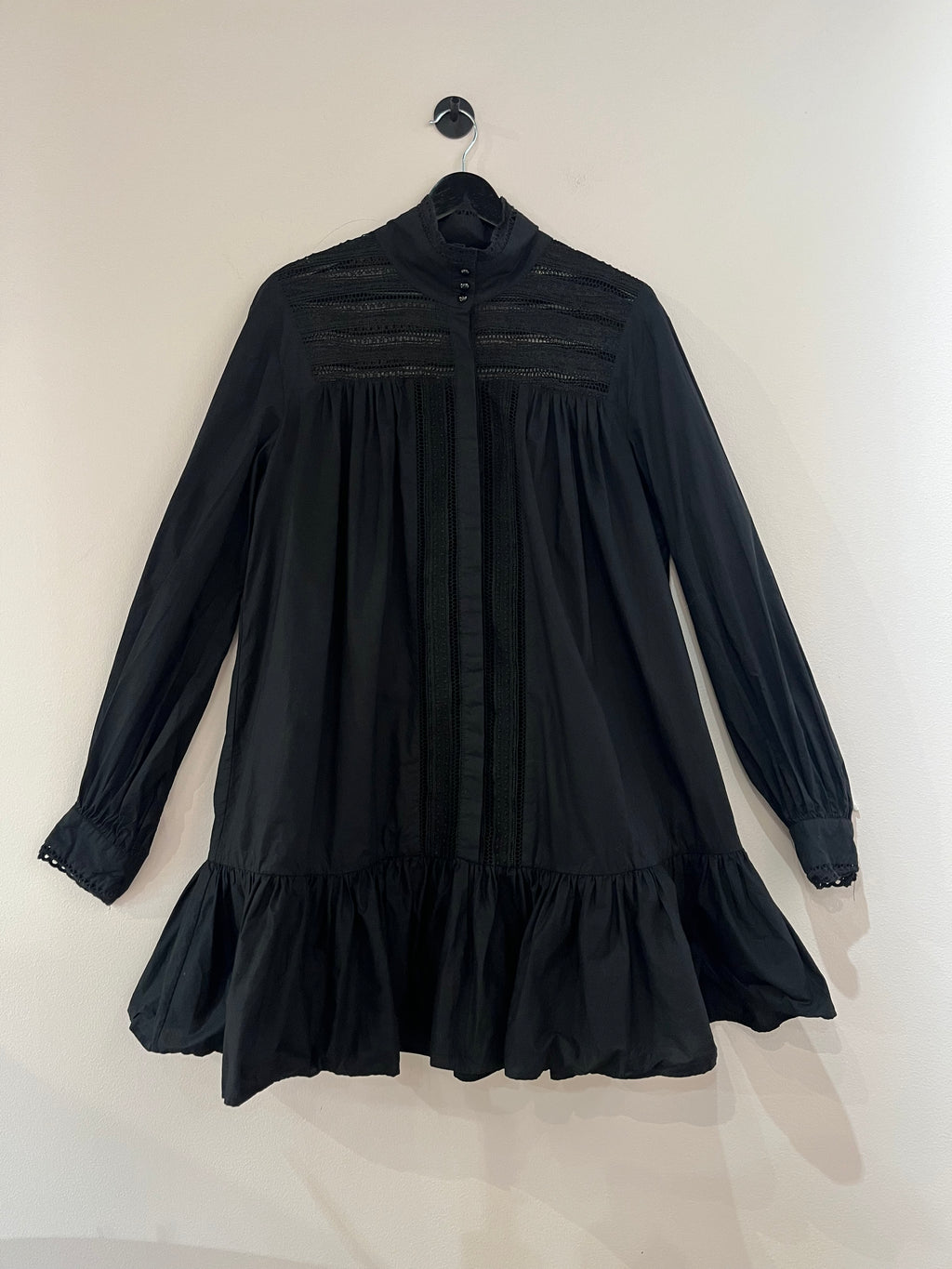 093861 - Custommade - Dresses - Black - M - Image 1 circular-filename:08_07_2026_98c4c1e6-6ee5-4620-ab01-33ec157daf9d_captured_image