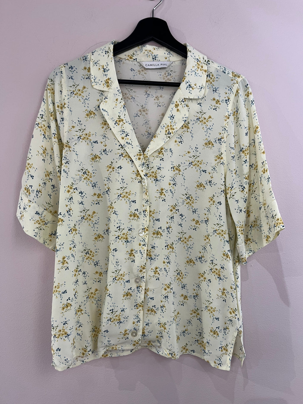 090048 - CAMILLA PIHL - Shirts - Yellow - S - Image 1