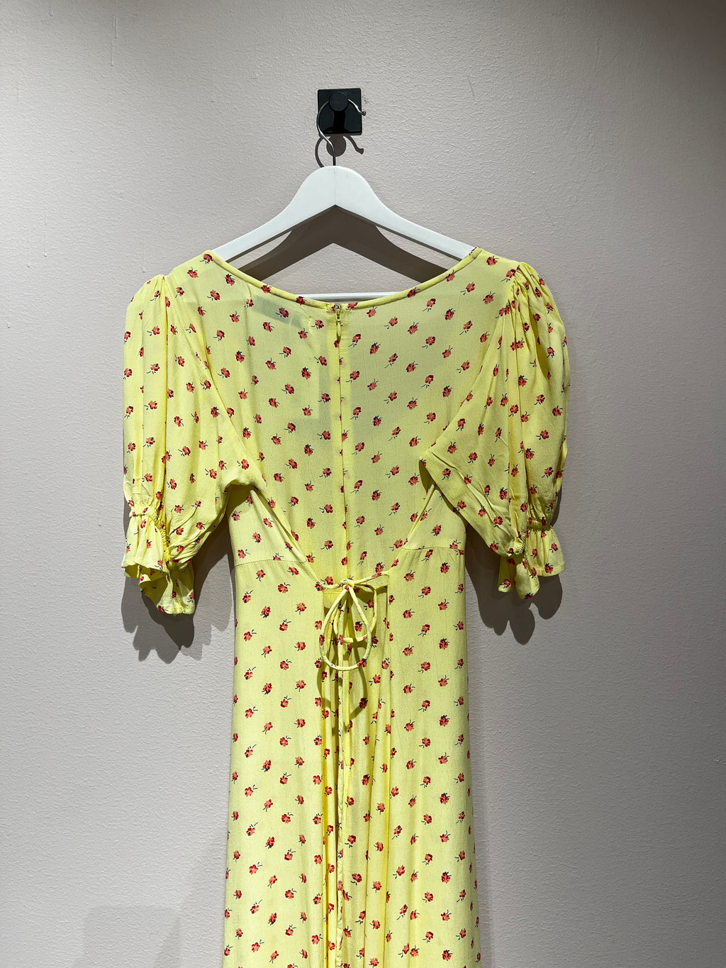 094357 - Faithfull the brand - Dresses - Yellow - M - Image 2 circular-filename:14_07_2026_5224b23b-fe6d-4c0f-b5fb-4cf2ccf5e485_captured_image circular-filename:14_07_2026_5224b23b-fe6d-4c0f-b5fb-4cf2ccf5e485_captured_image