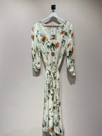 093744 - Part Two - Dresses - White - 36 - Image 3 circular-filename:14_07_2026_bdf509e4-6503-4760-bedd-dd1ef6069bd6_captured_image circular-filename:14_07_2026_bdf509e4-6503-4760-bedd-dd1ef6069bd6_captured_image
