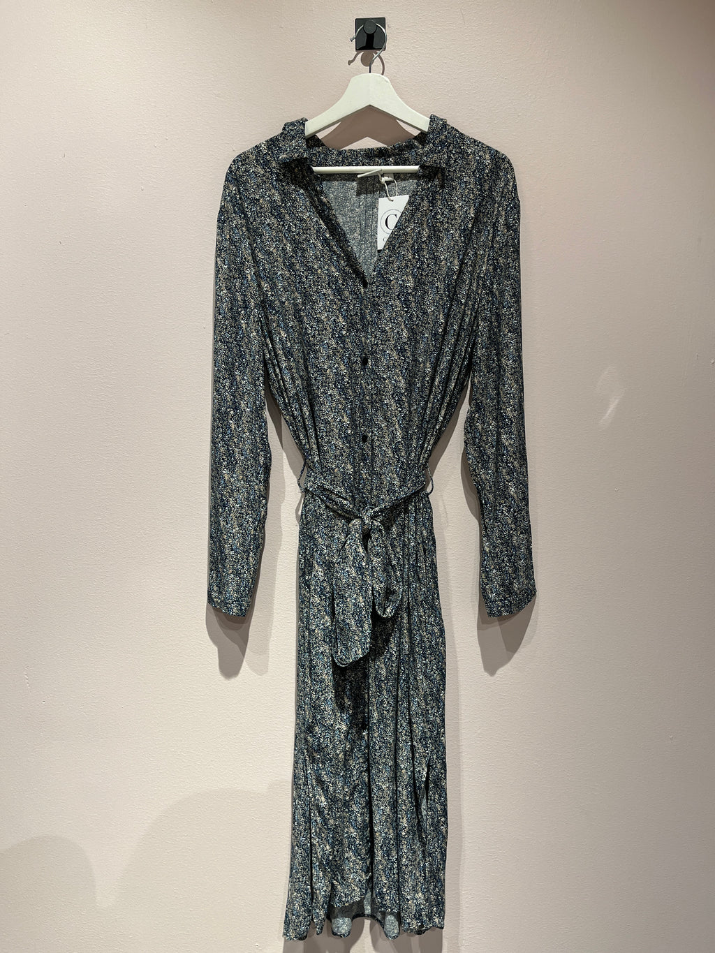 093583 - Saint Tropez - Dresses - Multi/patterned - L - Image 3 circular-filename:15_07_2026_734e93c5-5840-4271-8883-f6e0c5a585be_captured_image circular-filename:15_07_2026_734e93c5-5840-4271-8883-f6e0c5a585be_captured_image