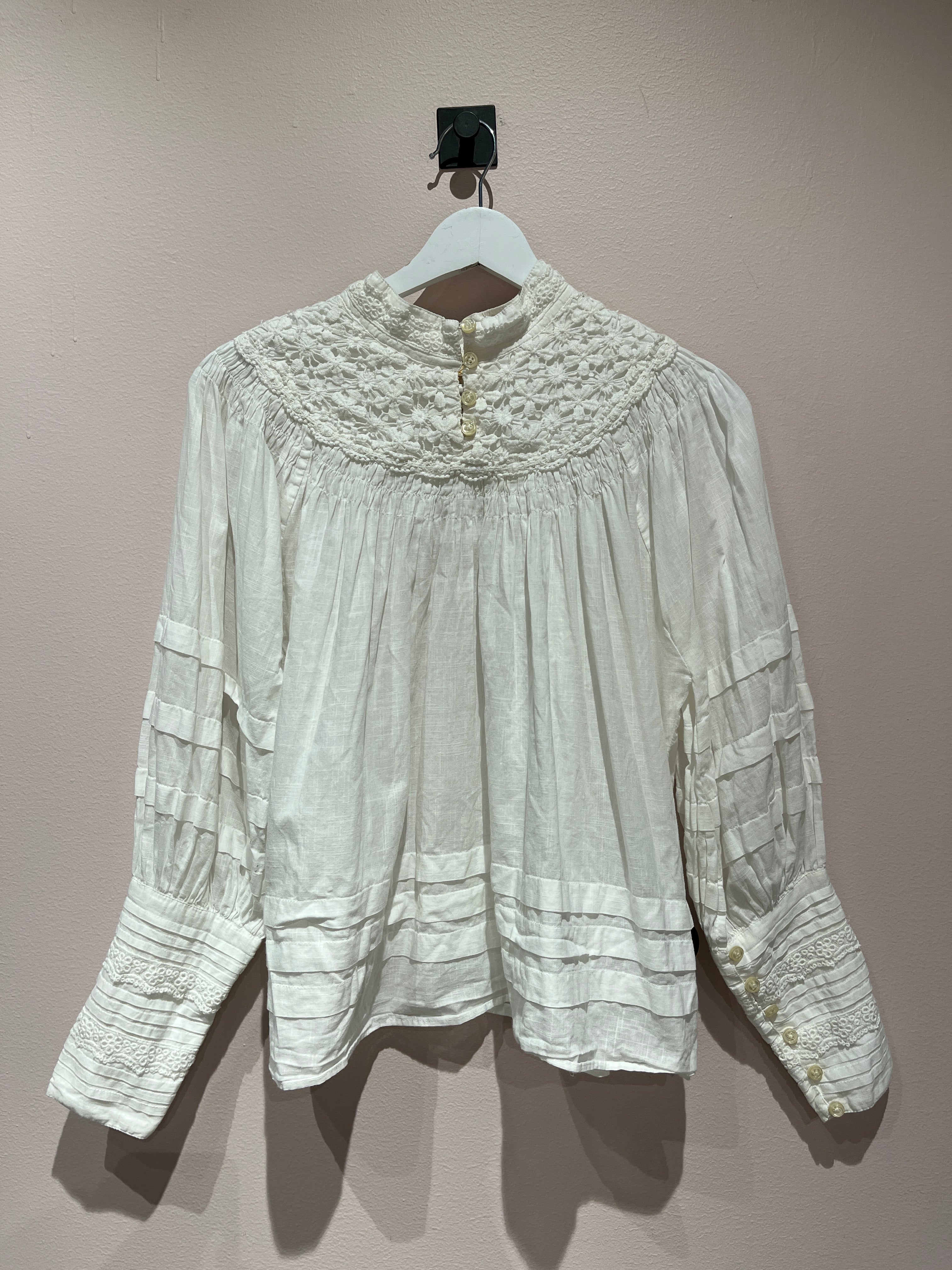 094465 - ByTimo - Blouses - White - S - Image 4 circular-filename:15_07_2026_edc44053-f602-4da2-b539-a8cf1d93d550_captured_image circular-filename:15_07_2026_edc44053-f602-4da2-b539-a8cf1d93d550_captured_image