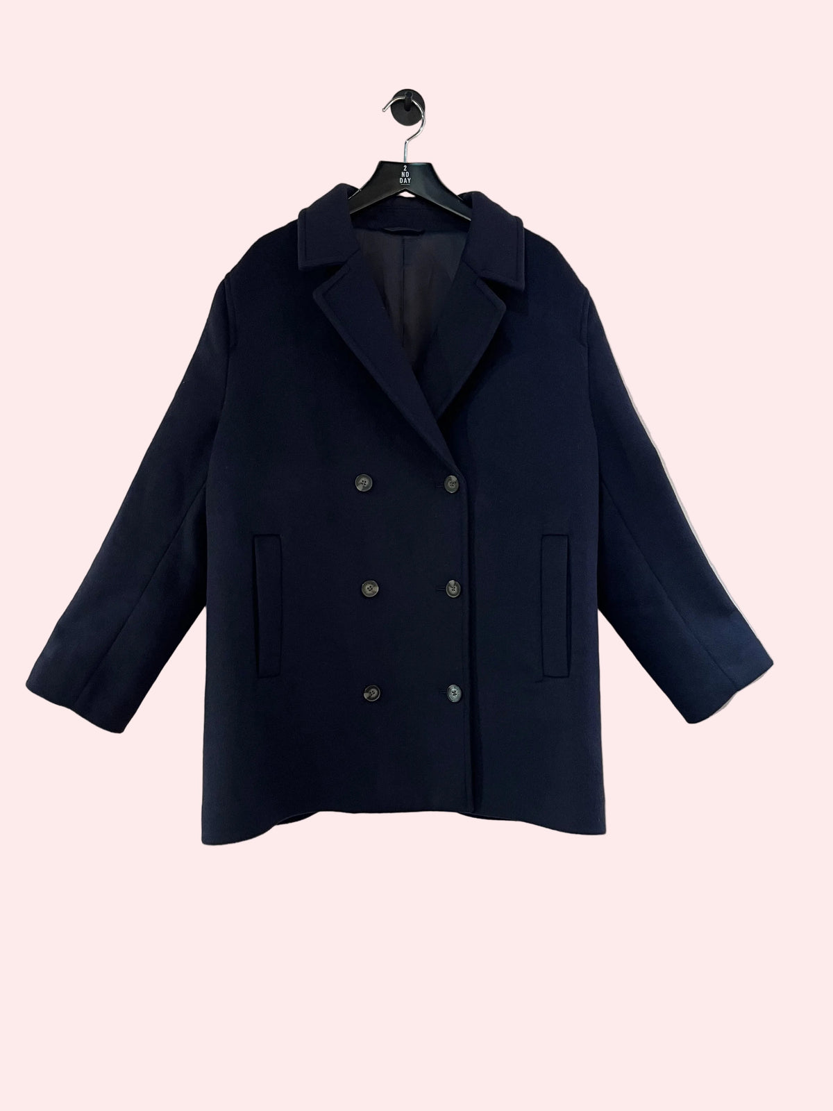 103490 - Calvin Klein - Coats & Jackets - Blue - 42 - Image 1 circular-filename:17_09_2026_7fe69a79-923b-402e-aa7e-9f902ff8eb69_captured_image