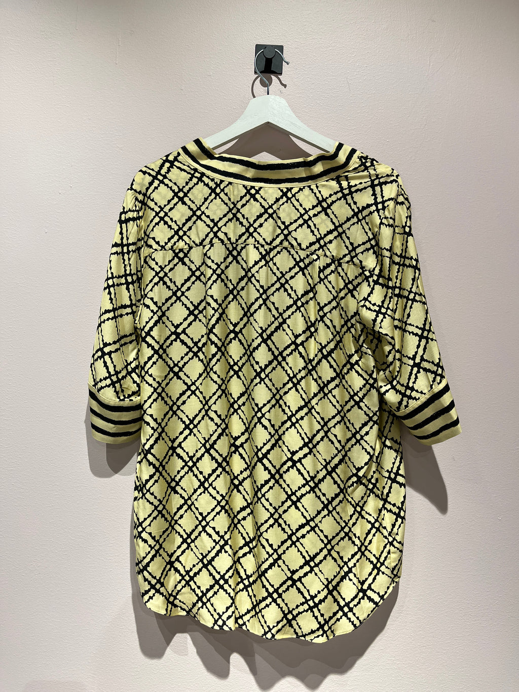 095176 - Sand - Blouses - Yellow - S - Image 2 circular-filename:21_07_2026_8450f51d-172f-463c-8dfd-35034145c286_captured_image