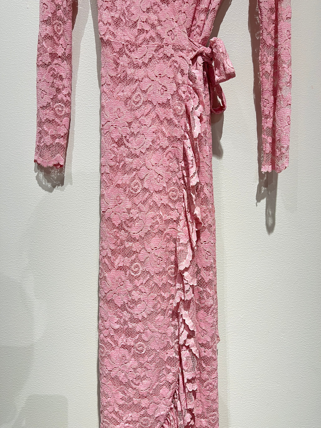 094832 - Ganni - Dresses - Pink - XS - Image 5 circular-filename:21_07_2026_cdfe57a8-243f-4ba3-a838-fe6bfd454675_captured_image